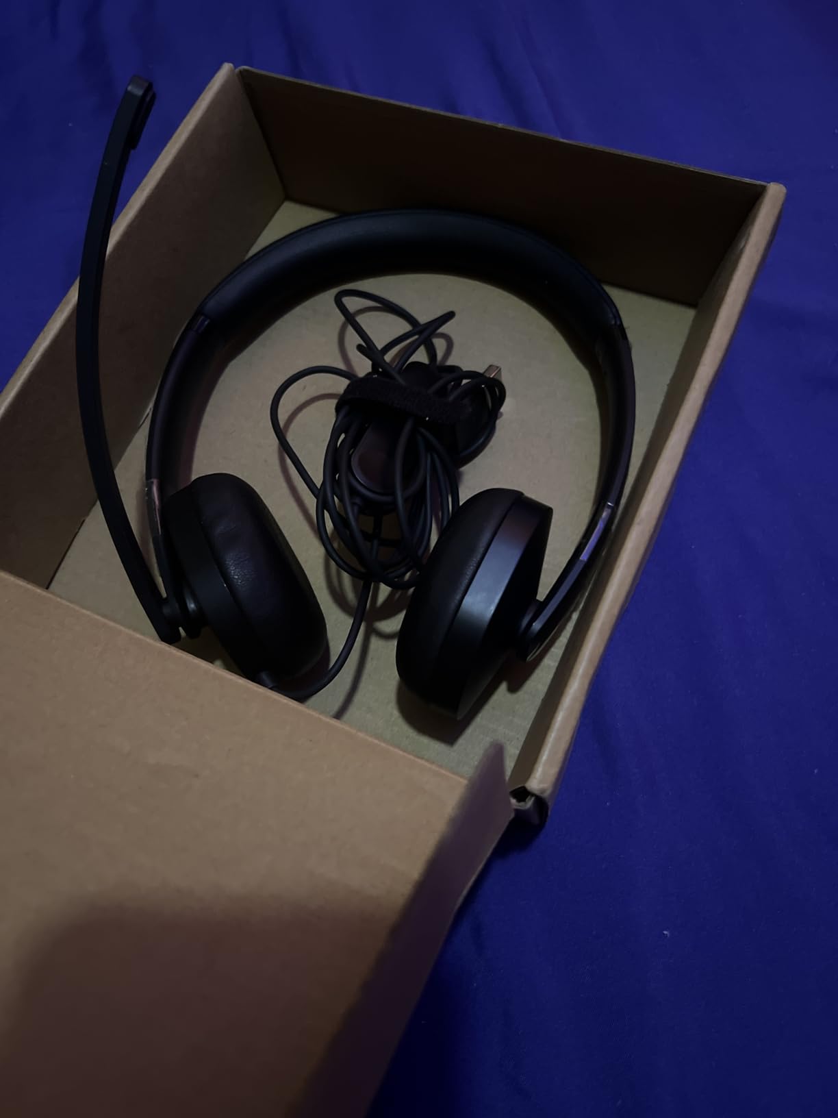 Lenovo USB-A Wired Stereo Headset for PC/Laptop, AI Noise Canceling customer photo 2