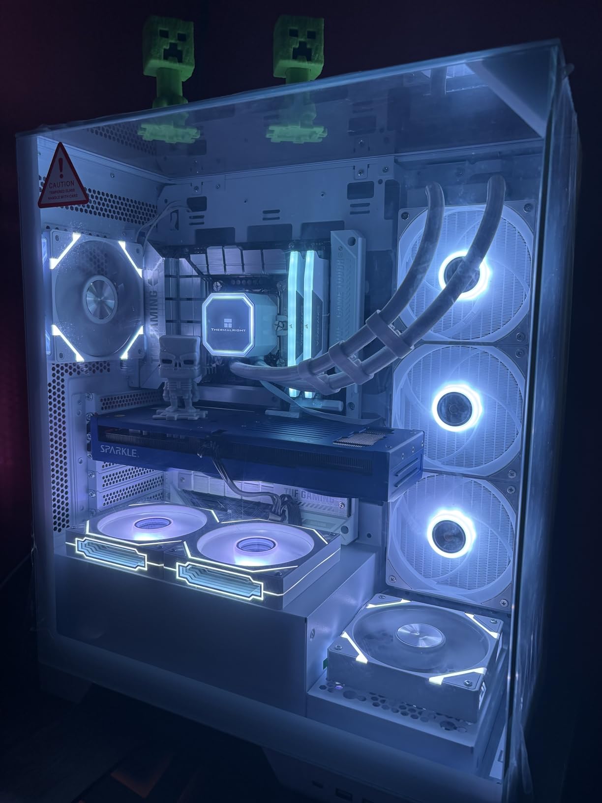 Sparkle Intel Arc B580 Titan OC, 12GB GDDR6, Torn Cooling 2.0, Axial Fan, Breathing Light, Metal Backplate, SB580T-12GOC customer photo 2