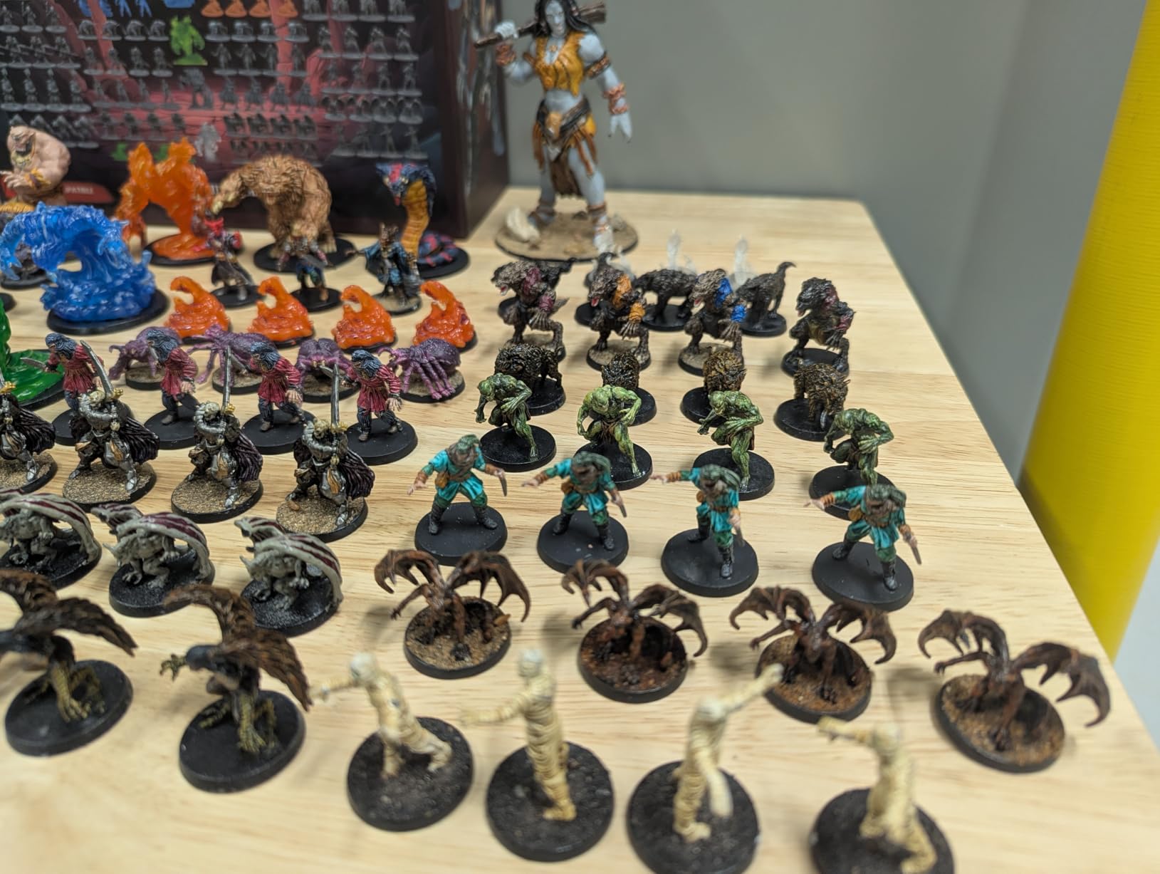 Classic Encounters - 125 Iconic DND Miniatures Bulk Monsters, Unpainted 28mm DND Minis, D&D Miniatures, Dungeons and Dragons Figures Mini Figurines, Fantasy Tabletop D&D Accessories Assembled customer photo 2