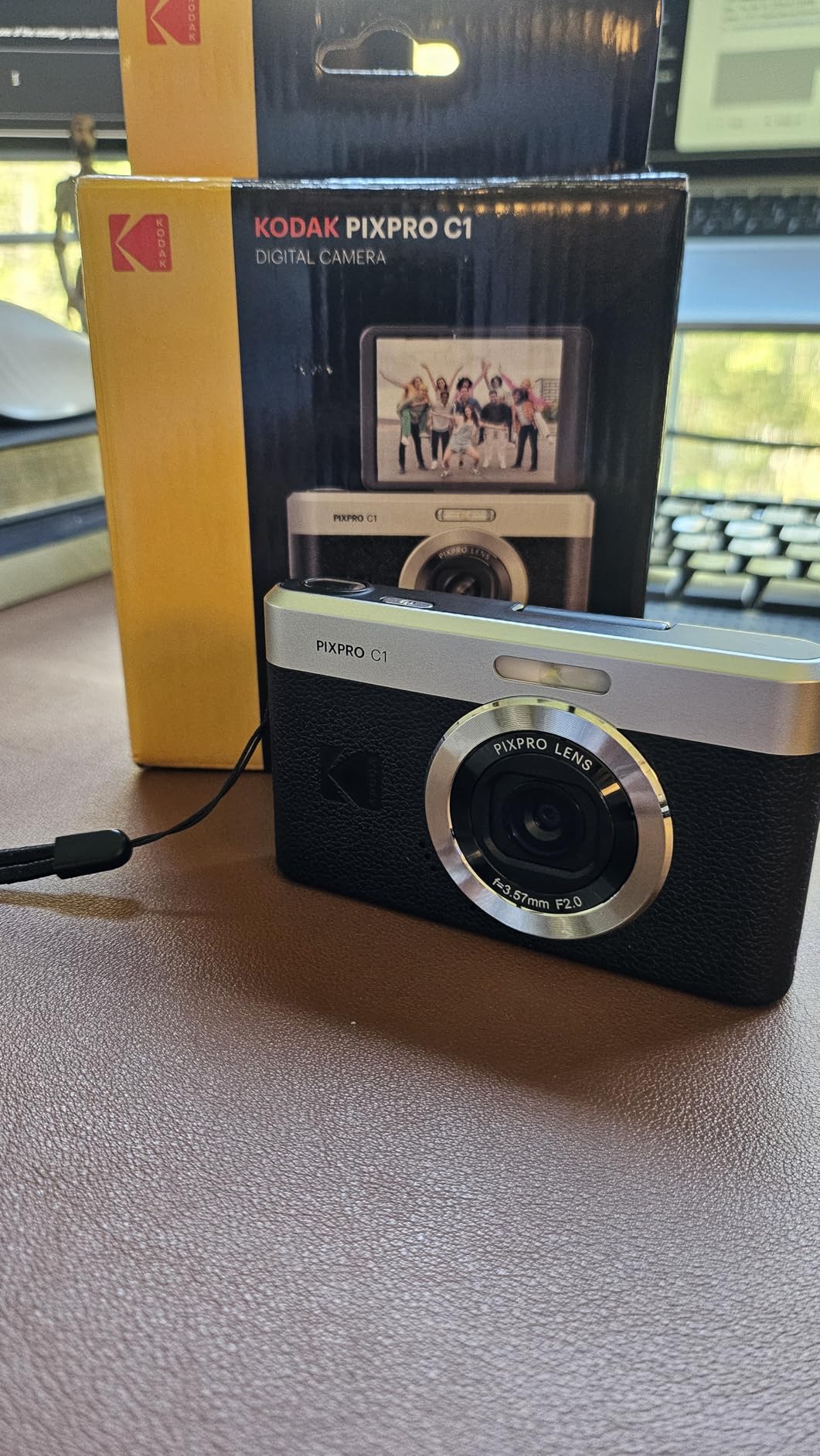 KODAK PIXPRO C1 13MP Compact Digital Camera, 26mm Fixed Lens, Black | 1080p Full HD Video, 2.8 Inch 180 Degree Flip Screen, F2.0 Lens, Digicam, Built-in Li-Ion Battery, Selfies customer photo 2