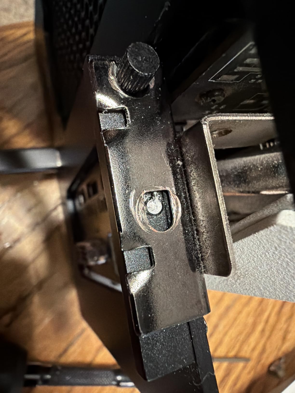 Thunderbolt 3/4 eGPU Enclosure Compatible with USB4, Support NVIDIA AMD Graphics Card and PCIe Cards, Using ATX Power Supply, Support PD 85W Charging (VK-Y900) customer photo 1