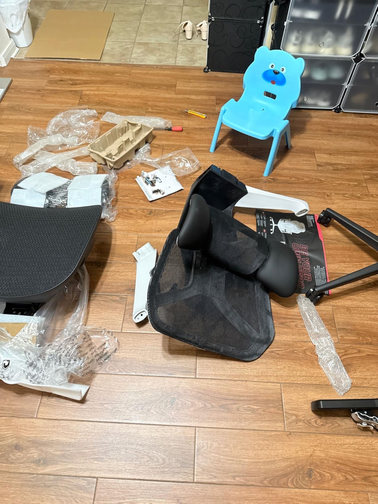 AutoFull G7 Gaming Chair - 3-Zone Lumbar, 22-Point Adjustment, Breathable Mesh, Custom Backplate, 720° Armrests, BIFMA Certified Ergonomic, 140° Recline, IGR Certified, Niko Endorsed - Black customer photo 2