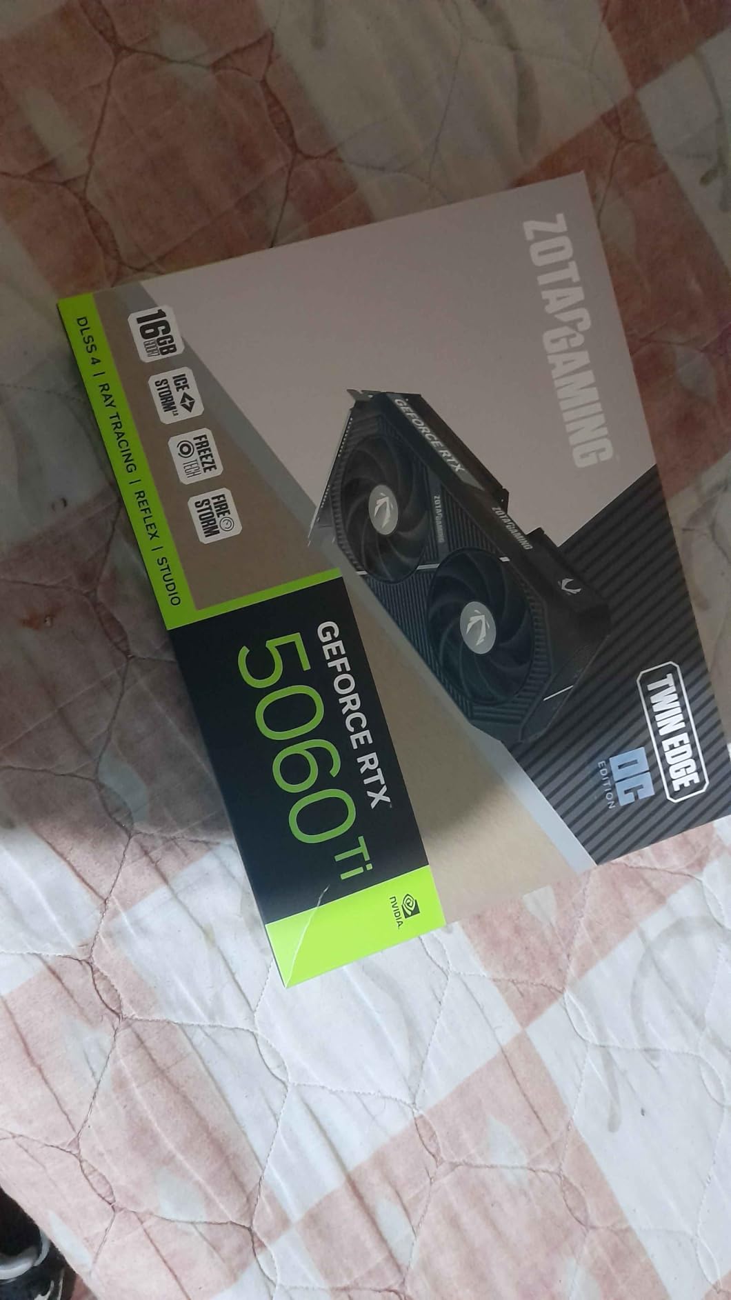 ZOTAC Gaming GeForce RTX 5060 Ti 16GB Twin Edge OC DLSS 4 16GB GDDR7 128-bit 28 Gbps PCIE 5.0 Gaming Graphics Card, IceStorm 2.0 Cooling, SFF-Ready, ZT-B50620H-10M customer photo 2