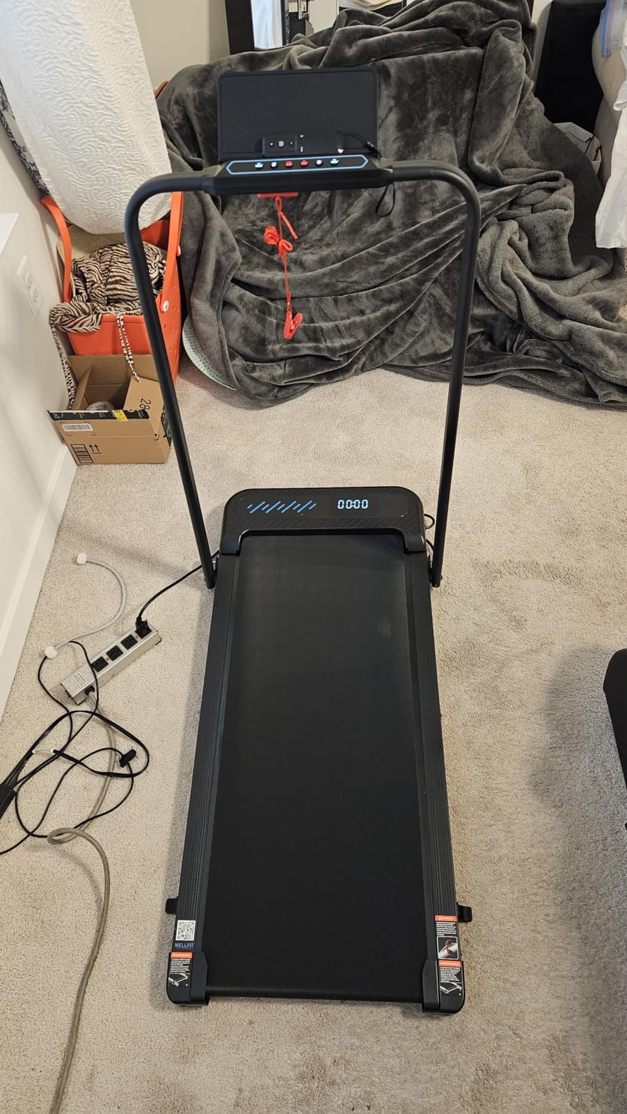 Cardirun Walking Pad with Incline and Stable Handle Bar, Foldable Treadmill | 350+ lbs Capacity, 3.0HP Quiet Under Desk Treadmills for Home, Portable Treadmill with APP, Remote Control and LED Display customer photo 1