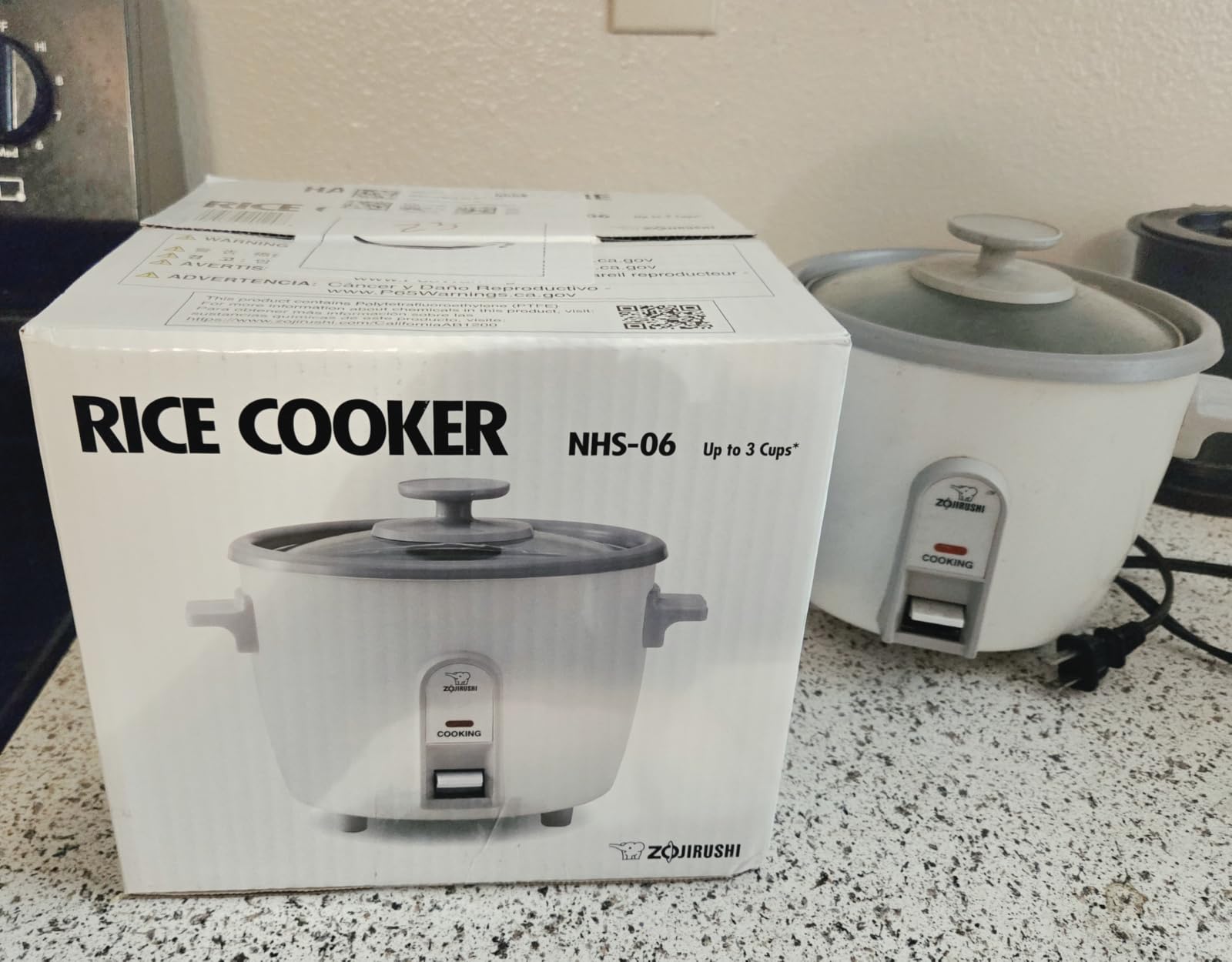Zojirushi NHS-18 10-Cup (Uncooked) Rice Cooker,White customer photo 1