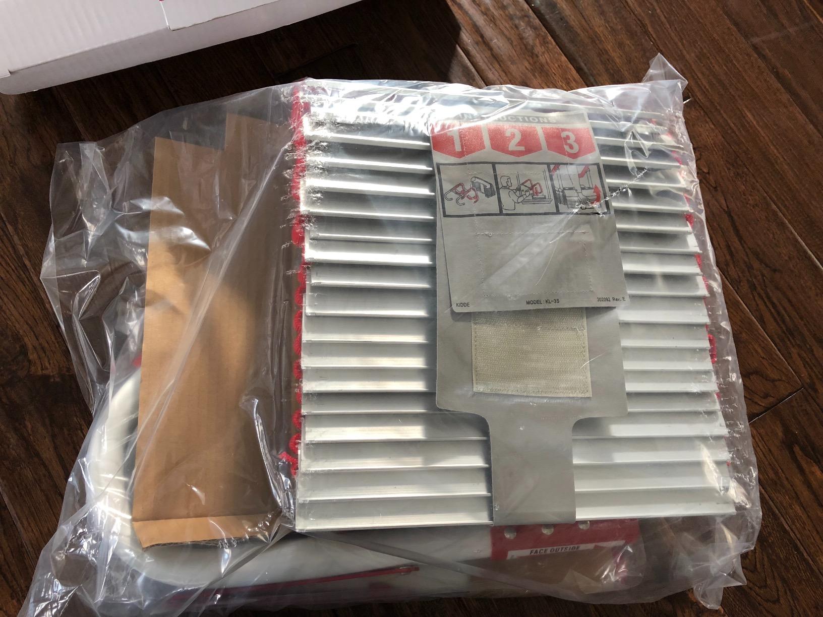 Kidde Fire Escape Ladder, 2-Story Rope Ladder, Extends to 13-Feet, Anti-Slip Rungs customer photo 1