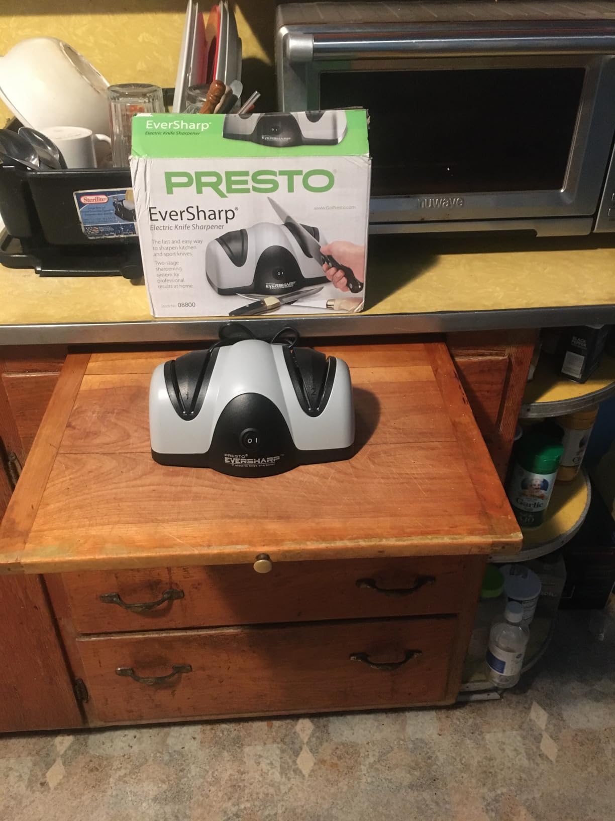 Presto 08800 EverSharp Electric Knife Sharpener customer photo 1