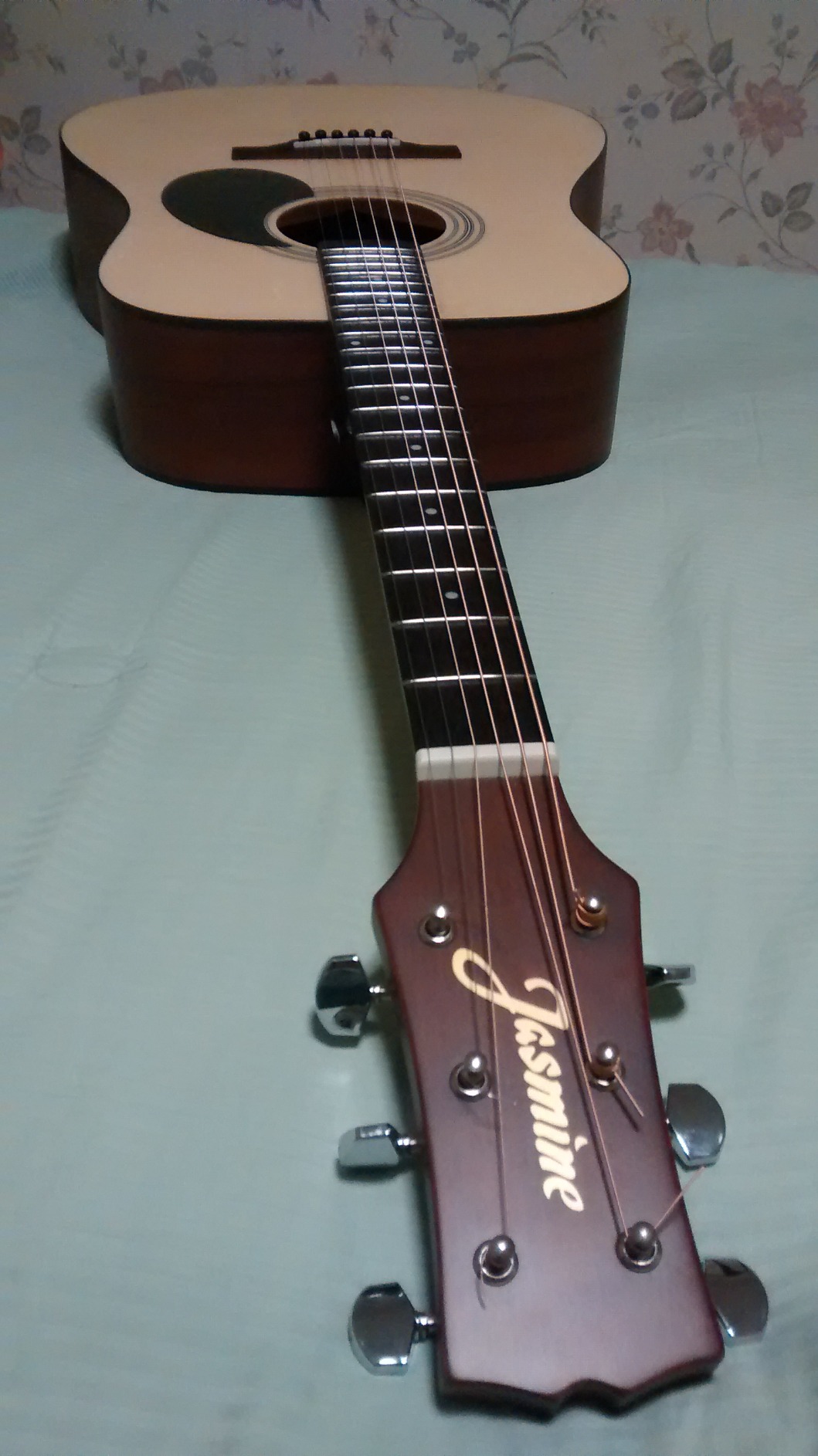 Jasmine S35 Dreadnought Acoustic Guitar Natural customer photo 2
