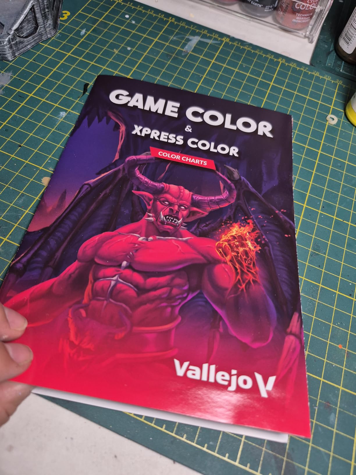 Vallejo - Game Color Introduction Set | Starter Set for Fantasy and Wargame Figures | 16 Bottles x 18 ml (0.60 fl.oz.) customer photo 2