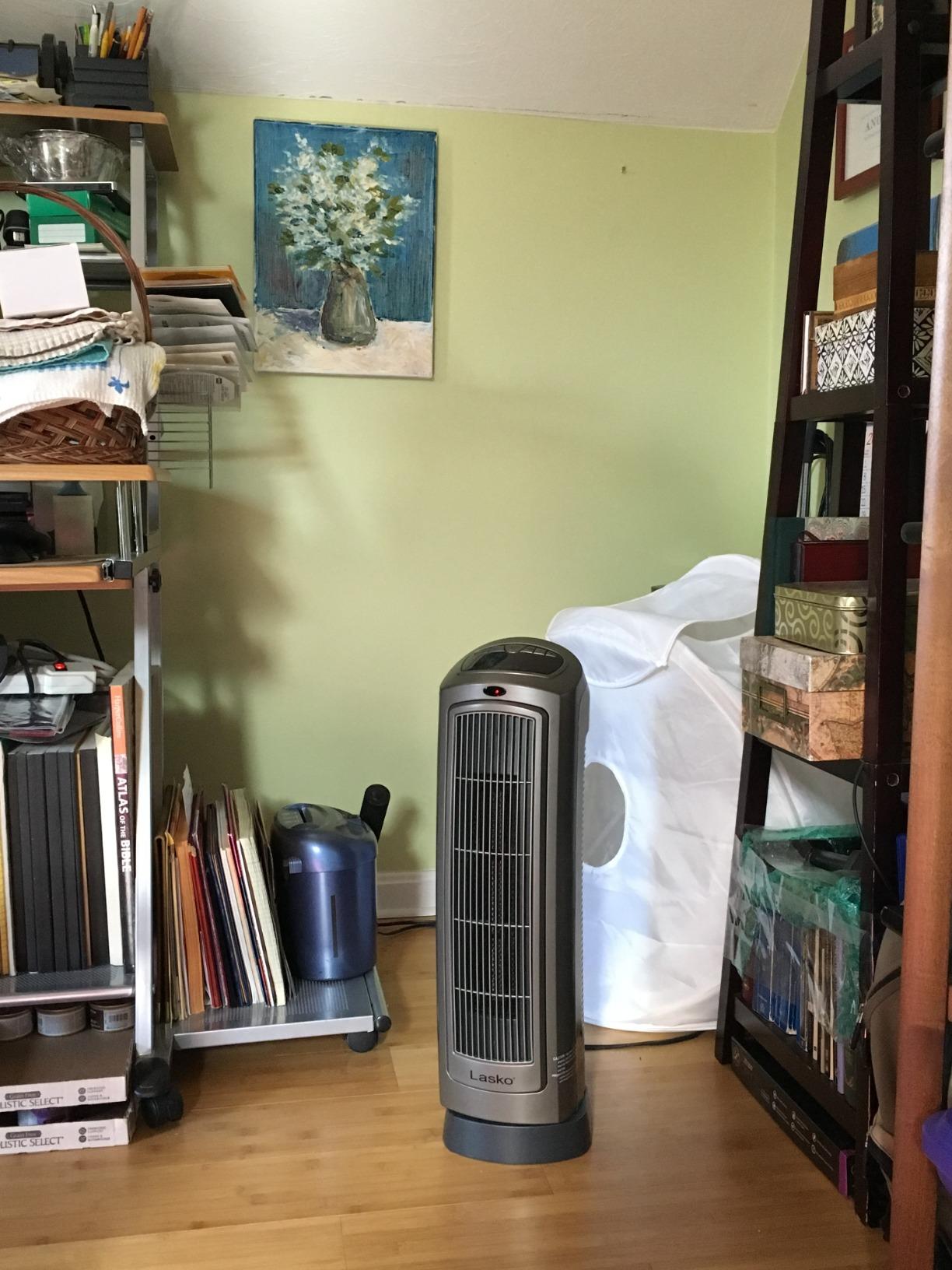 Lasko Oscillating Digital Ceramic Tower Heater for Home with Adjustable Thermostat, Timer and Remote Control, 23 Inches, 1500W, Silver, 755320 customer photo 2