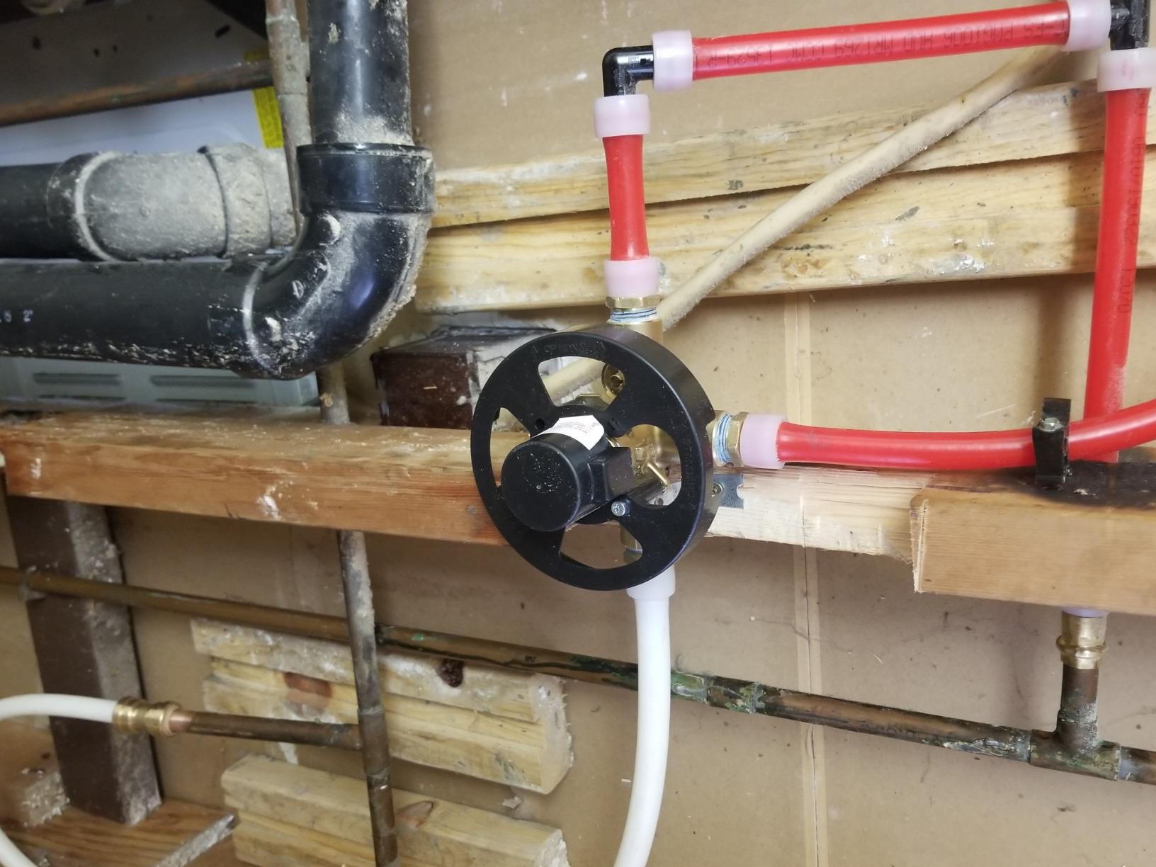 Moen PosiTemp Rough In Pressure Balancing Cycling Shower Valve with Stops, 2590 customer photo 1