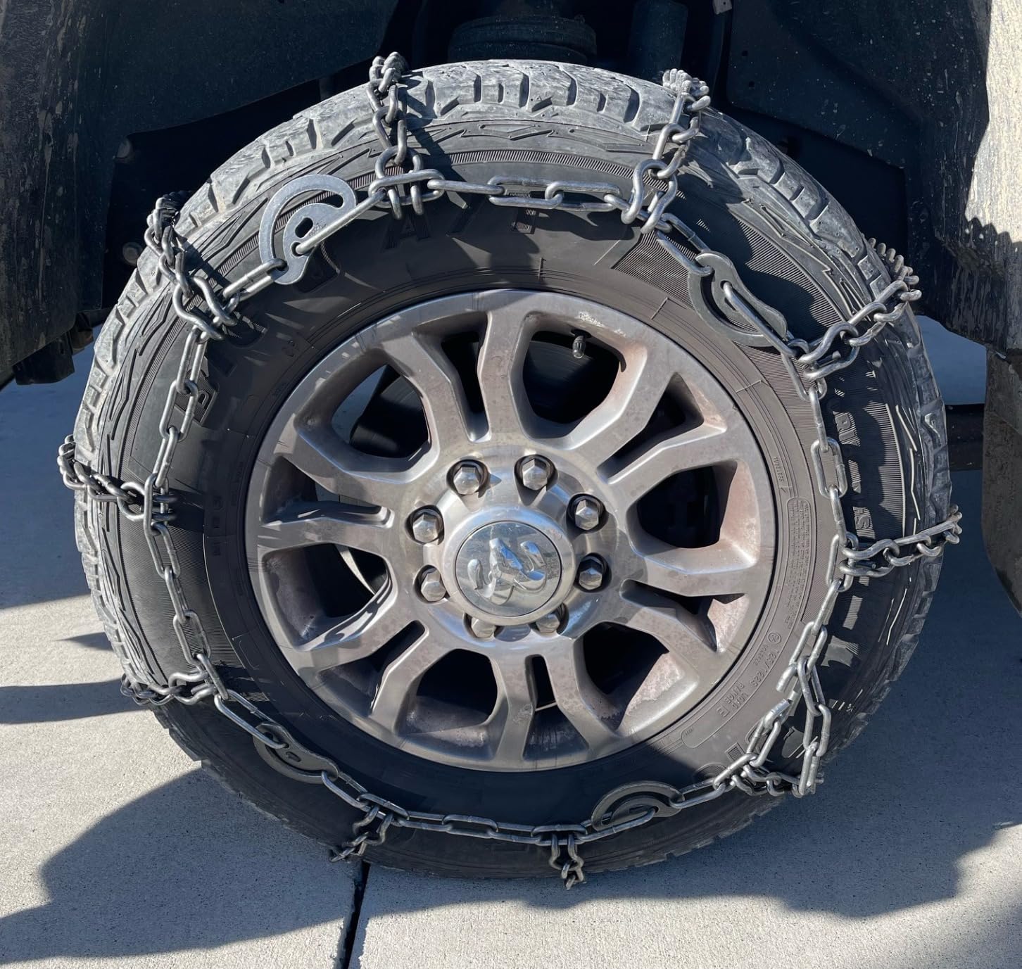 SCC QG3229CAM Quik Grip Wide Base Type CAM-DH Light Truck Tire Traction Chain - Set of 2 customer photo 1