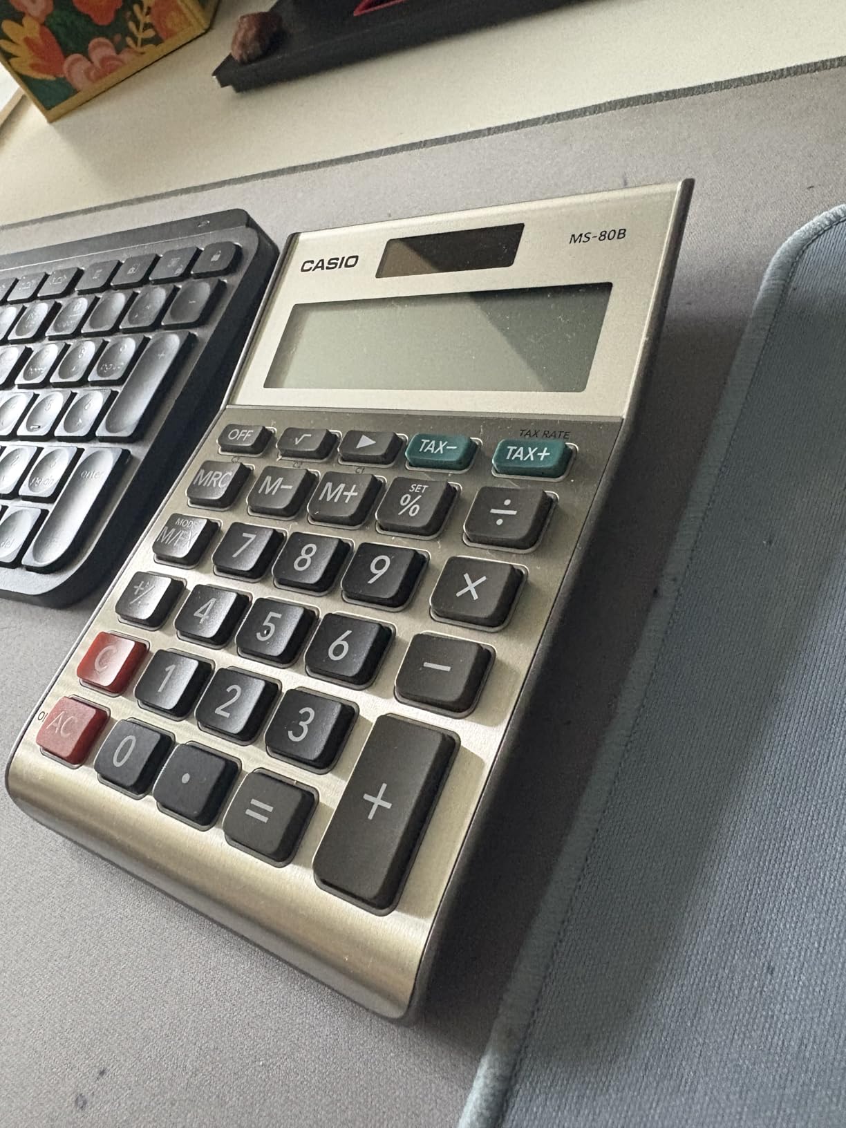 Casio MS-80B Desktop Calculator, Tax & Currency Tools customer photo 1