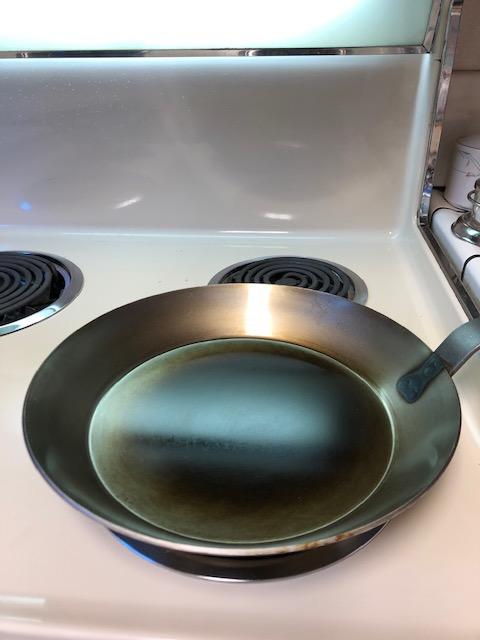 Matfer Bourgeat Black Carbon Steel Frying Pan, 10 1/8
