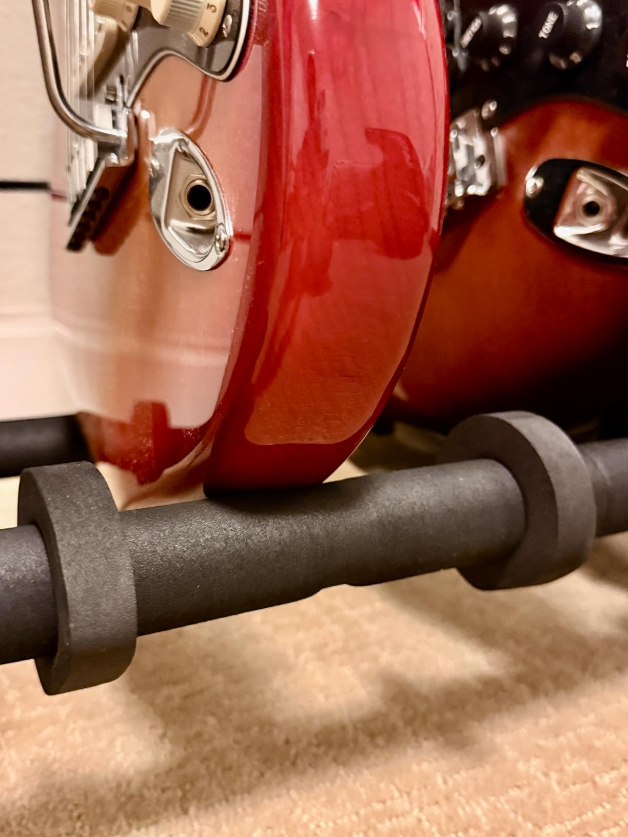 Hercules Stands GS525B 5 Space Guitar Rack customer photo 2