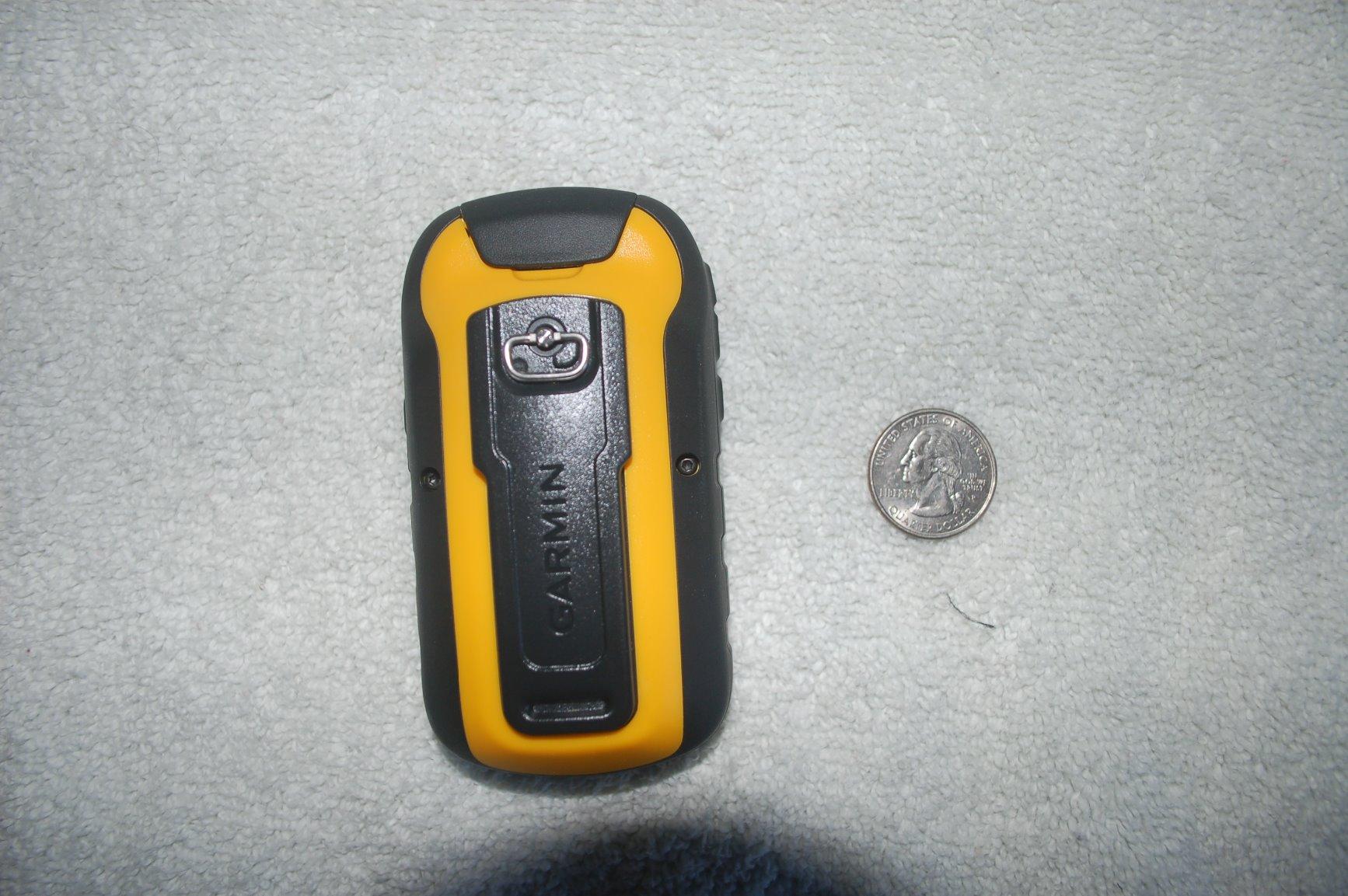 Garmin 010-00970-00 eTrex 10 Worldwide Handheld GPS Navigator customer photo 1