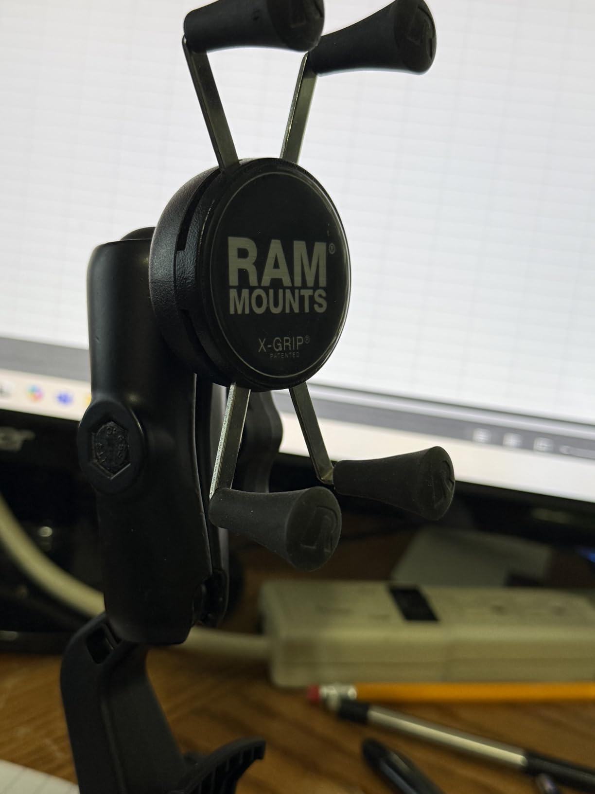 RAM MOUNTS X-Grip Universal Phone Holder with B Size 1