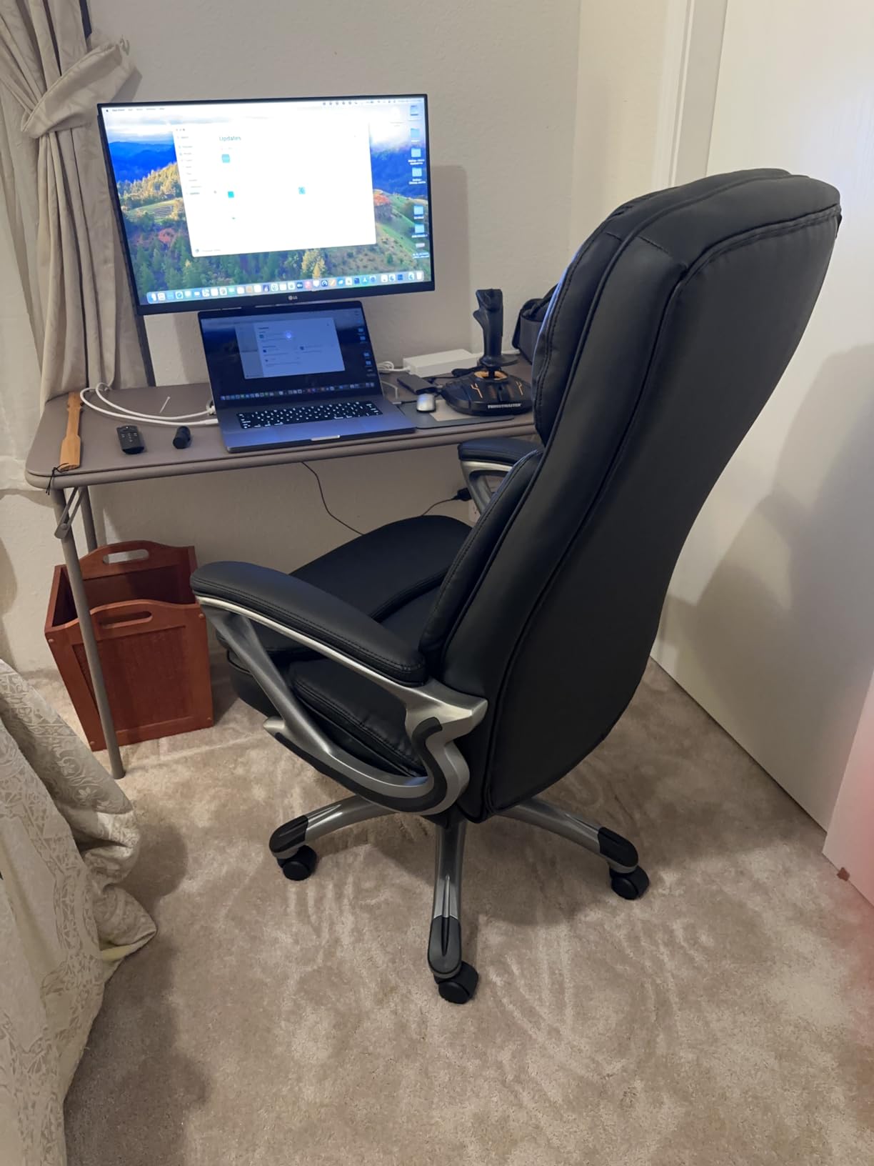 Serta Ergonomic Big and Tall Executive Office Chair Lumbar Support, Leather customer photo 1