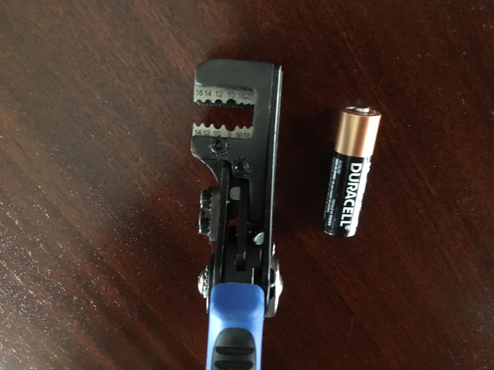 Klein Tools 11063W Wire Cutter/Stripper, Heavy Duty Automatic Tool for 8-20 AWG Solid and 10-22 AWG Stranded Electrical Wire customer photo 1