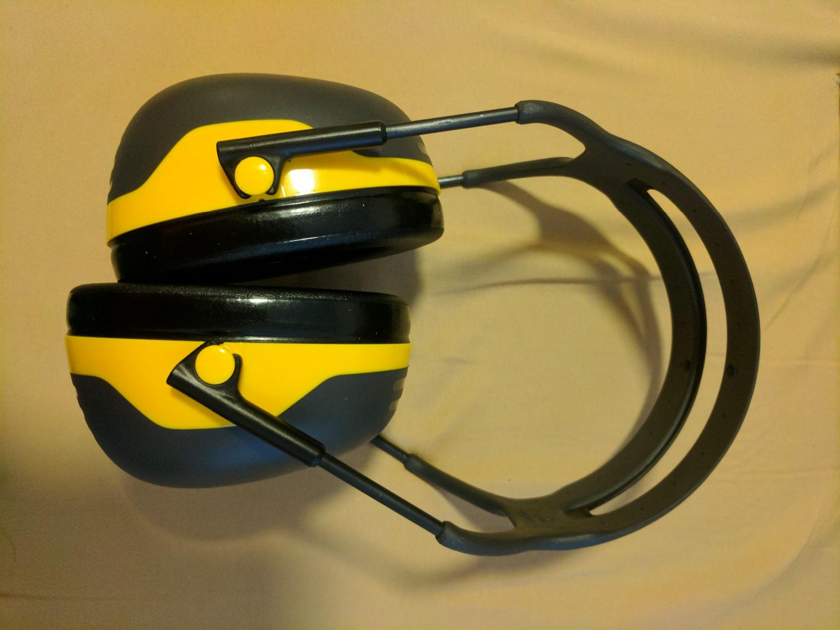 3M PELTOR Hearing Protection Ear Muffs, Over the Head Headband, NRR 24 dB customer photo 2