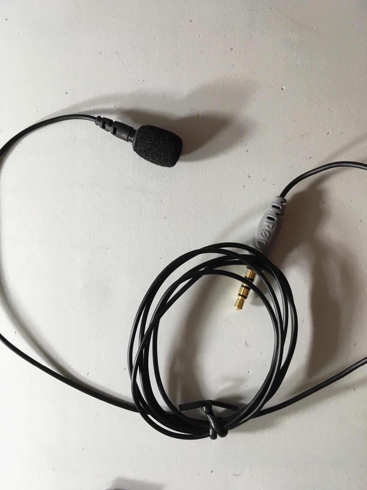 Rode SmartLav+ Lavalier Microphone for Smartphones,Black customer photo 1