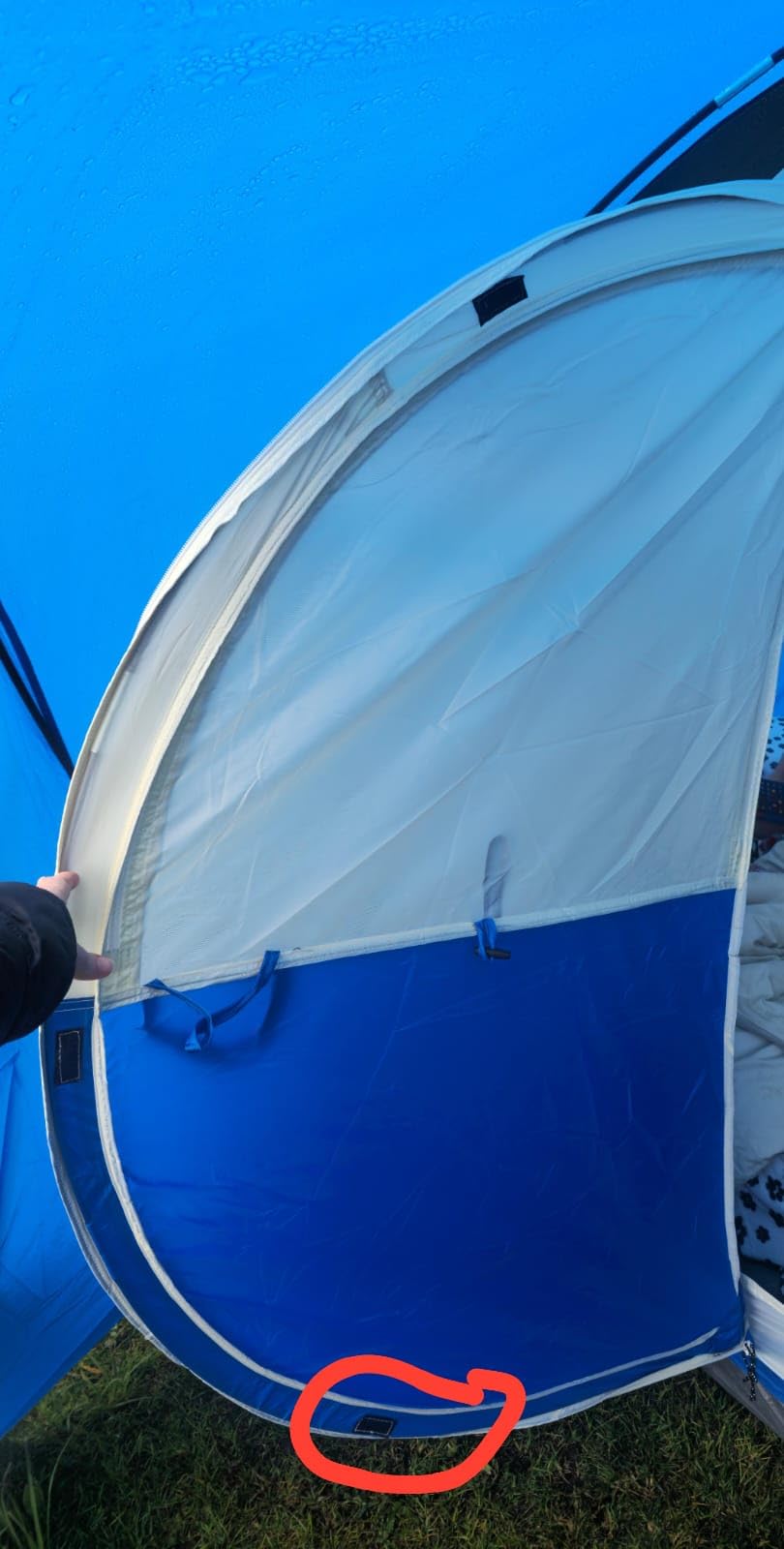 Coleman Montana Camping Tent, 6/8 Person Family Tent with Included Rainfly, Carry Bag, and Spacious Interior, Fits Multiple Queen Airbeds and Sets Up in 15 Minutes customer photo 1