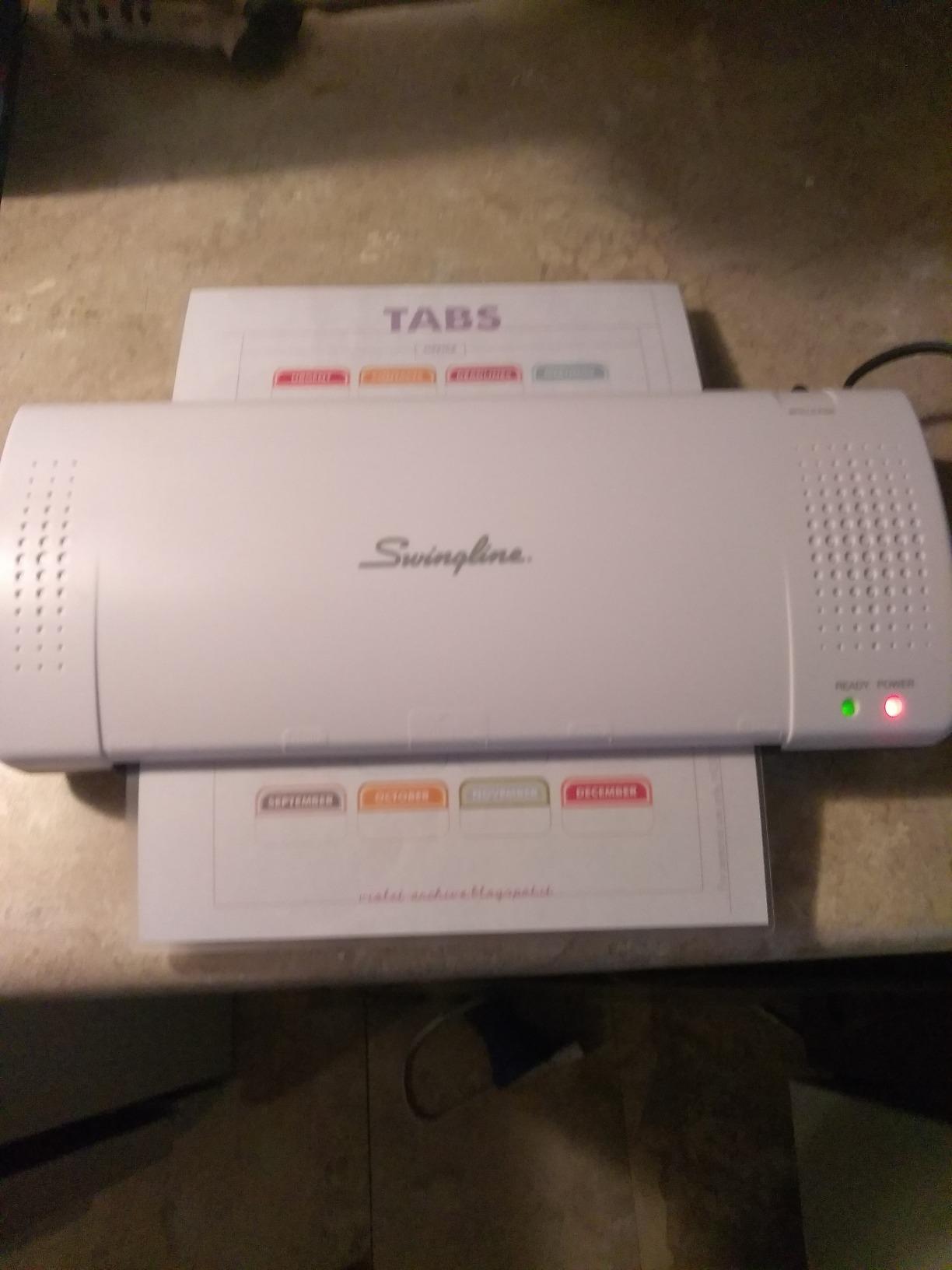 Swingline GBC Thermal Laminator Machine, Inspire, 9 Inch, Quick Warm-Up, 3 or 5 Mil, with 5 Standard Laminating Pouches for Home, Office and Classroom, Black (1701857) customer photo 2