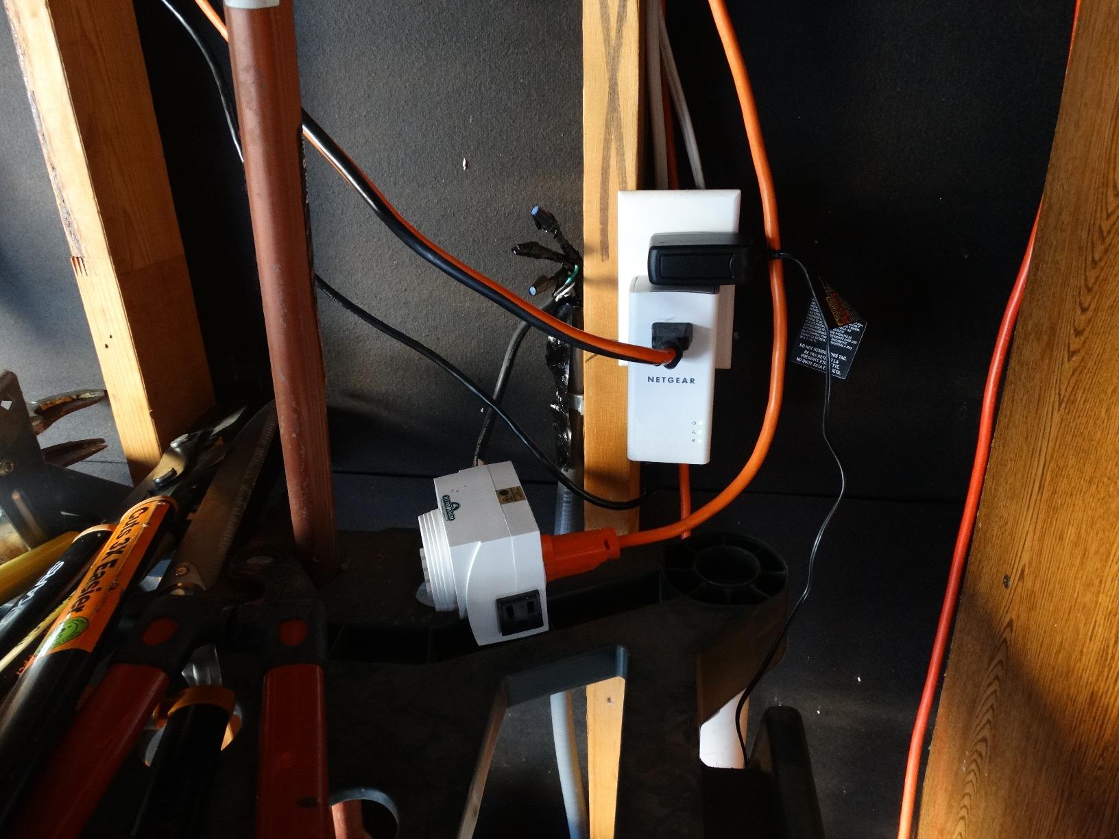 NETGEAR Powerline Adapter Kit, 1200 Mbps Wall-Plug, 1.2 Gigabit Ethernet Ports with Passthrough + Extra Outlet (PLP1200-100PAS) customer photo 1