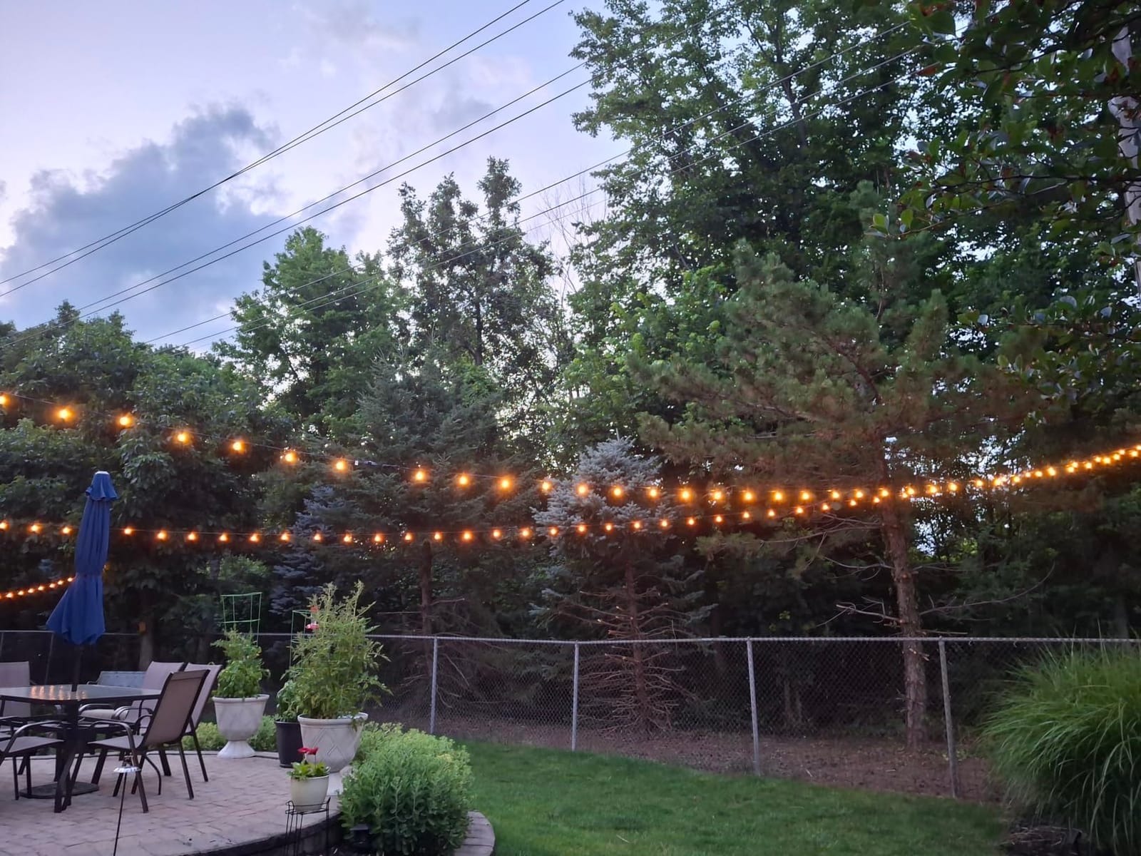 Brightown Outdoor String Lights, 35FT with 30 Bulbs, Waterproof Connectable customer photo 1