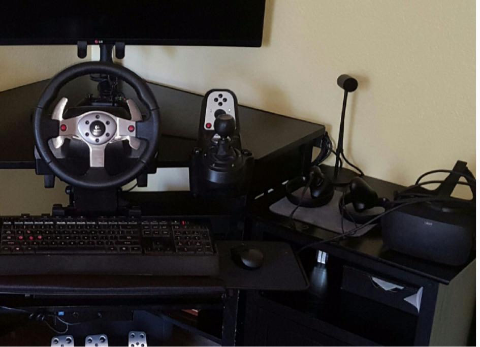 Oculus Rift - Virtual Reality Headset customer photo 1