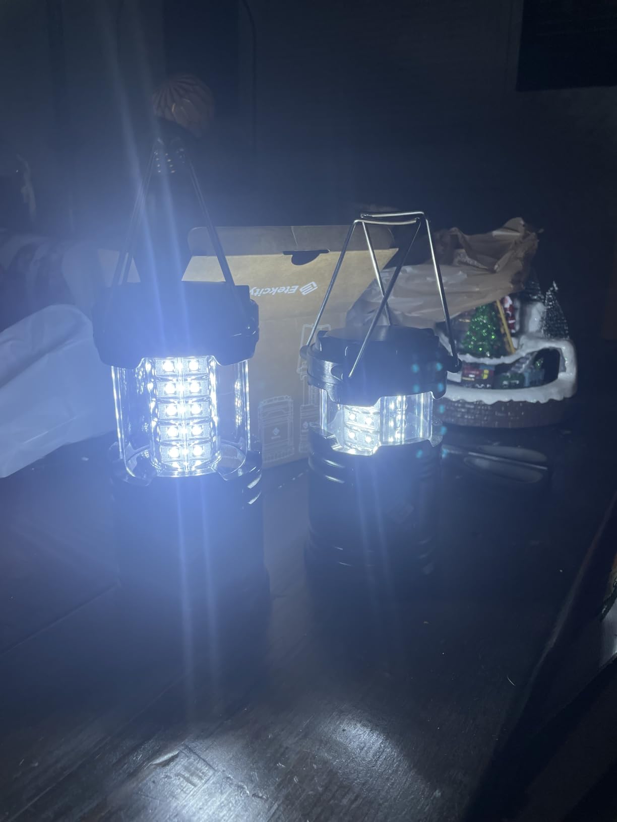 Etekcity LED Camping Lanterns, Battery Operated, 2 Pack customer photo 1