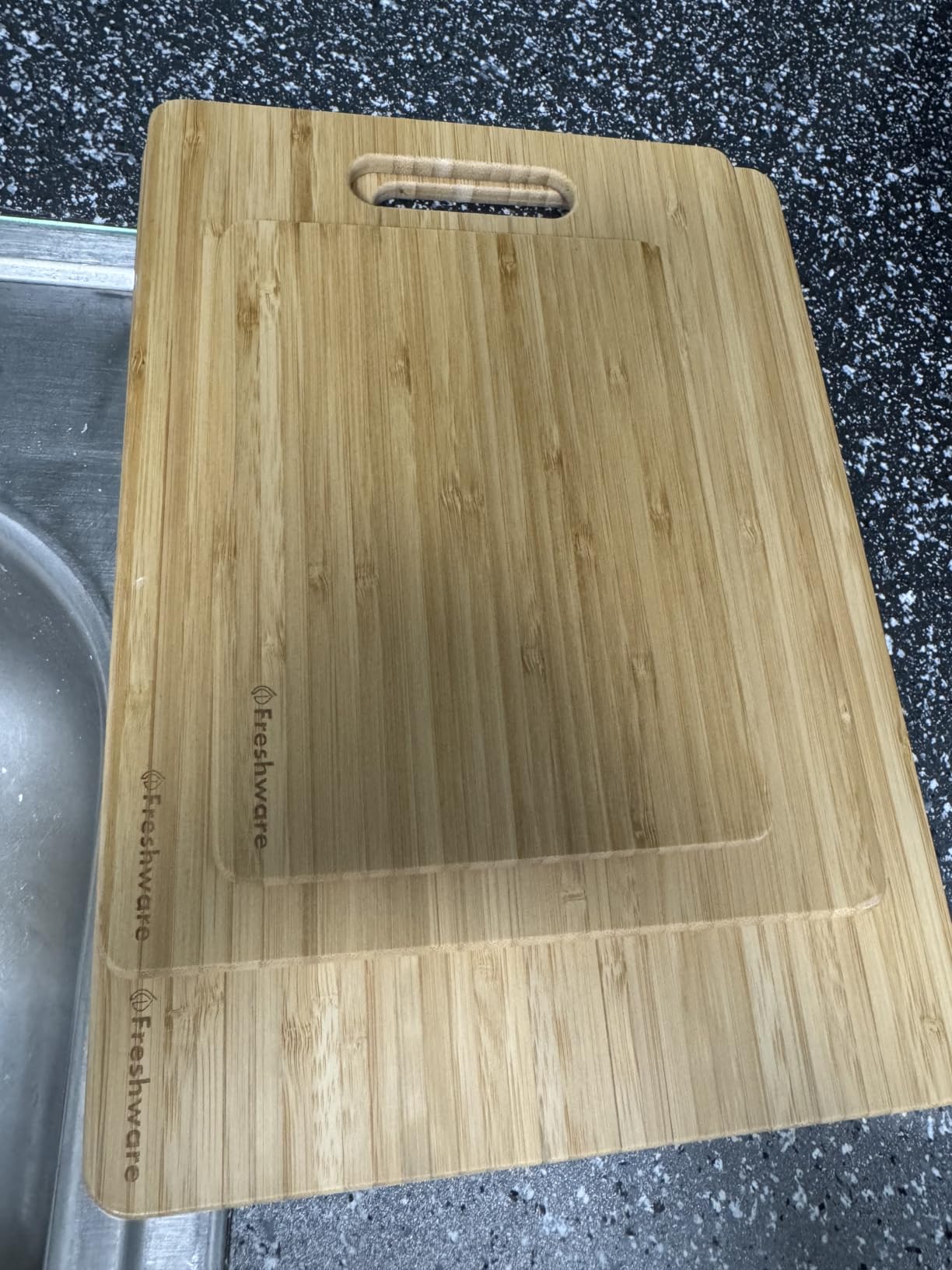 Freshware Bamboo Cutting Board Set of 3, Wooden Cutting Boards for Kitchen, Knife Friendly Food Grade Chopping Board, Lightweight with Hanging Hole for Easy Storage customer photo 1