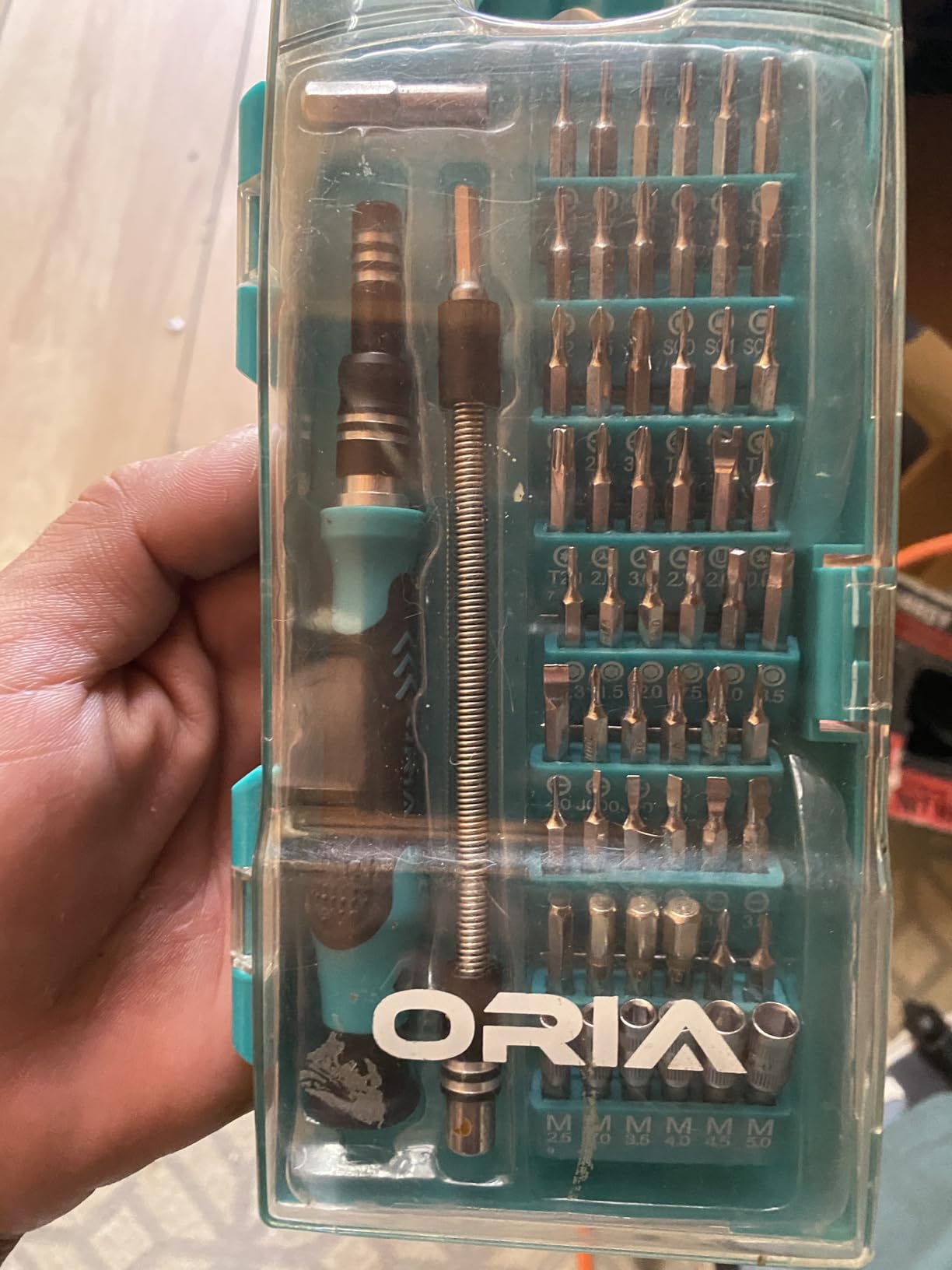 ORIA Precision Screwdriver Set, 61 in 1 Small Screwdriver Set with 57 Precision Bits, Portable Repair Tool Kit, Magnetic Screw Driver Kit with Extension Rod for Smartphone, PC, Watch,Toys, Blue customer photo 2