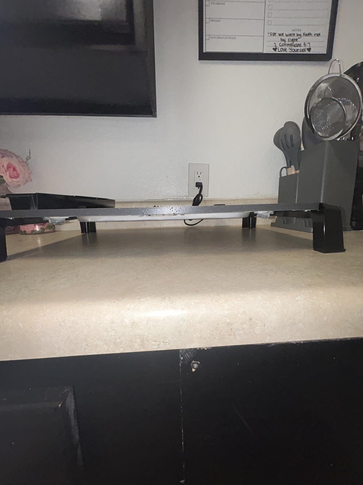 Presto 07073 Tilt-N-Fold X-Large Electric Griddle customer photo 1