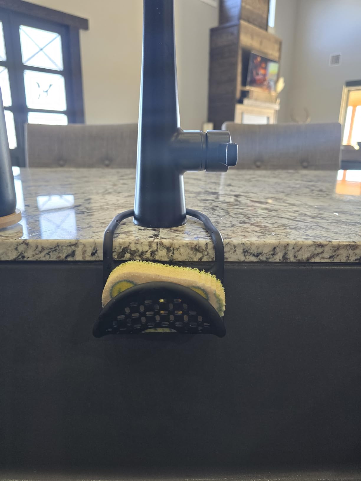 Umbra Sling Flexible Sink Caddy, Elastic Non-Slip Sponge Holder, Black customer photo 1