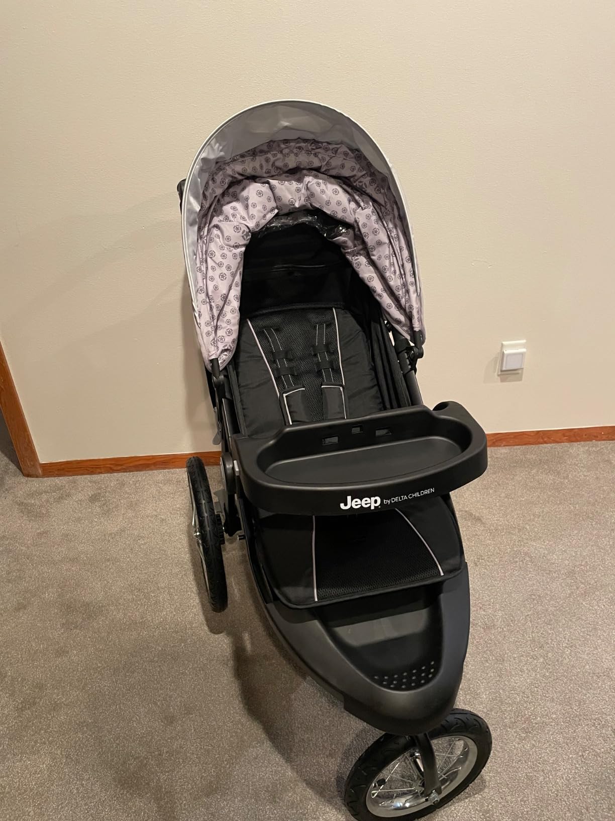 Jeep Cross-Country Sport Plus Jogging Stroller by Delta Children, Charcoal Galaxy customer photo 1