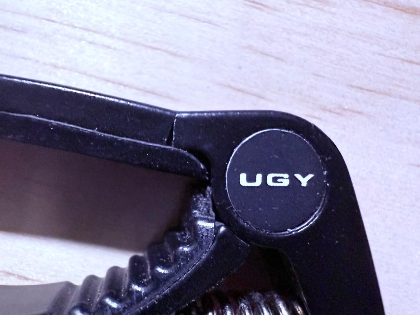 UGY Guitar Capo for Acoustic/Electric Guitar & Ukulele - Black with 5 Picks customer photo 2