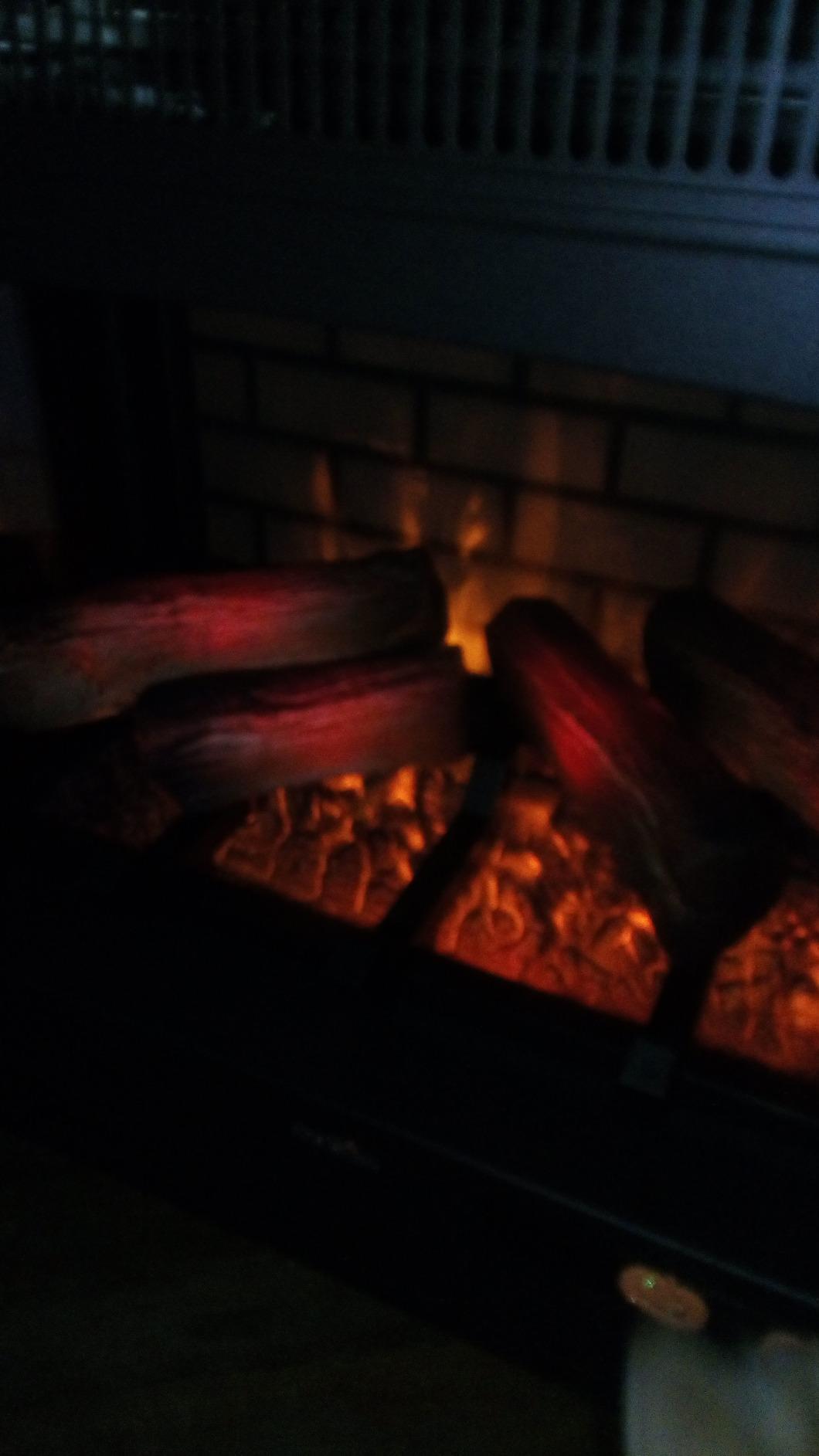 duraflame Freestanding Electric Fireplace Stove Heater with 3D Flame Effect for 1,000 Sq. Ft, Bronze customer photo 1
