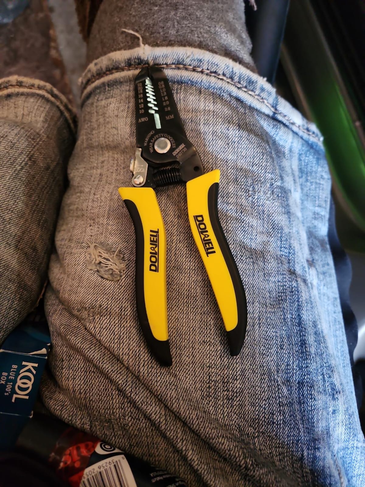 DOWELL Wire Stripper, 10-22 AWG Wire Cutter, Stripping Tool customer photo 1