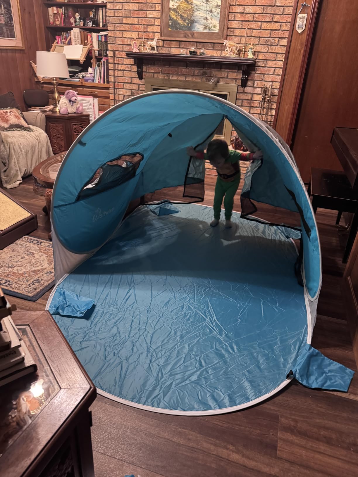 Wolfwise Pop Up Beach Tent, Easy Setup Sun Shade Shelter Foldable 3 Person customer photo 2