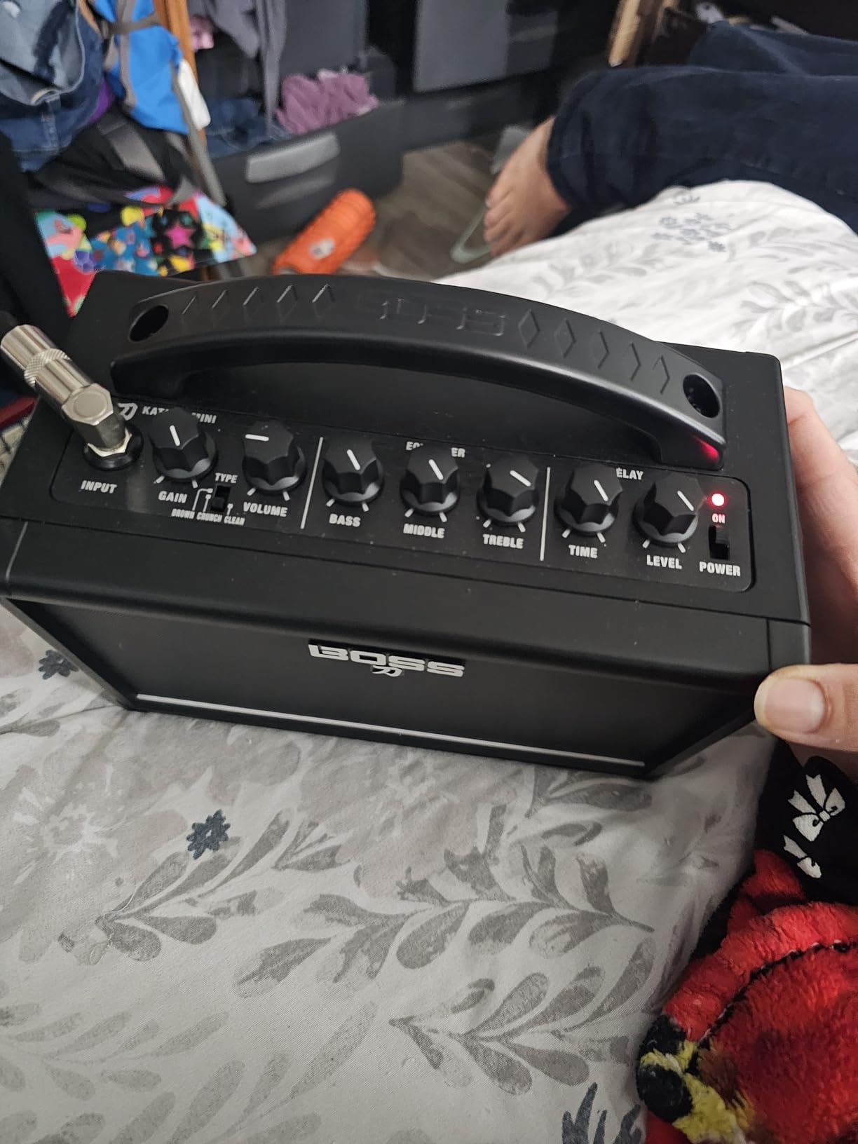 Boss Katana Mini - 7-Watt Combo Amp Ultra-Compact and Travel-Ready customer photo 1