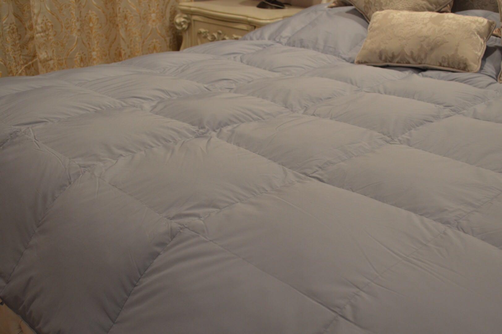 Globon Winter Down Comforter King Size,Heavyweight Duvet Insert,White customer photo 1