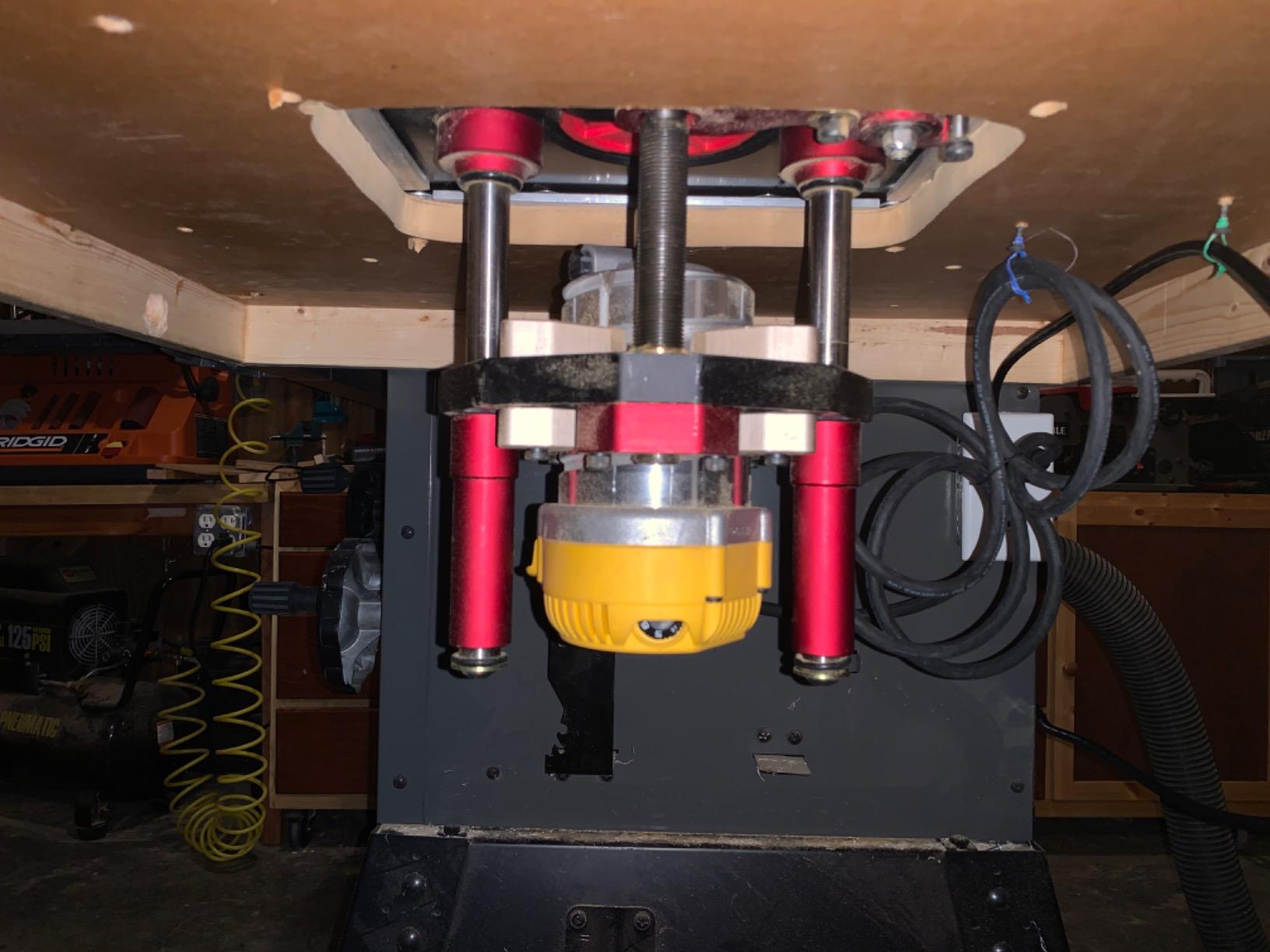 JessEm 02120 Mast-R-Lift II Router Lift with Top Plate and 10-Piece Insert Ring Kit with Caddy for Router Plates and Lift Systems (2 Items) customer photo 2