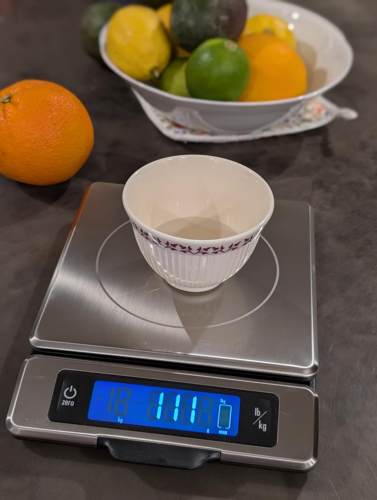 OXO Good Grips 11 Pound Stainless Steel Food Scale with Pull-Out Display customer photo 1