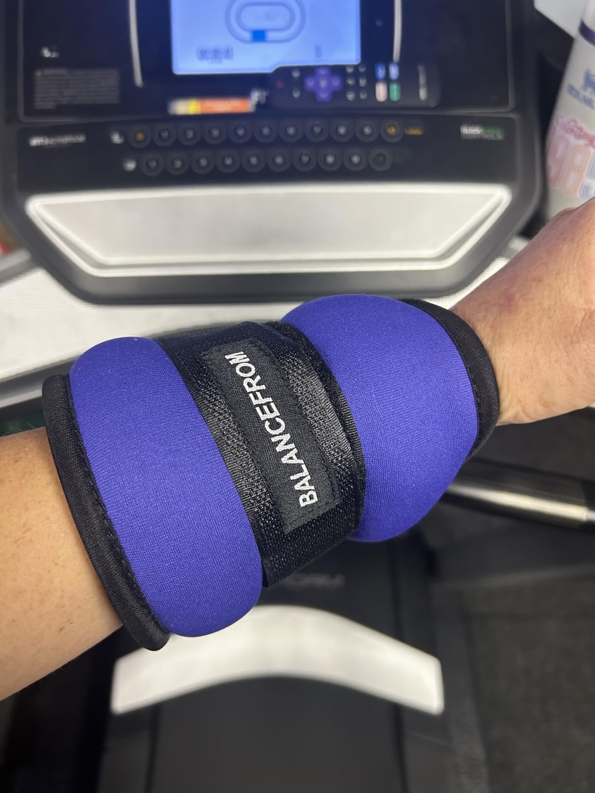Fitvids Fully Adjustable Ankle Wrist Arm Leg Weights, Multiple Sizes customer photo 2