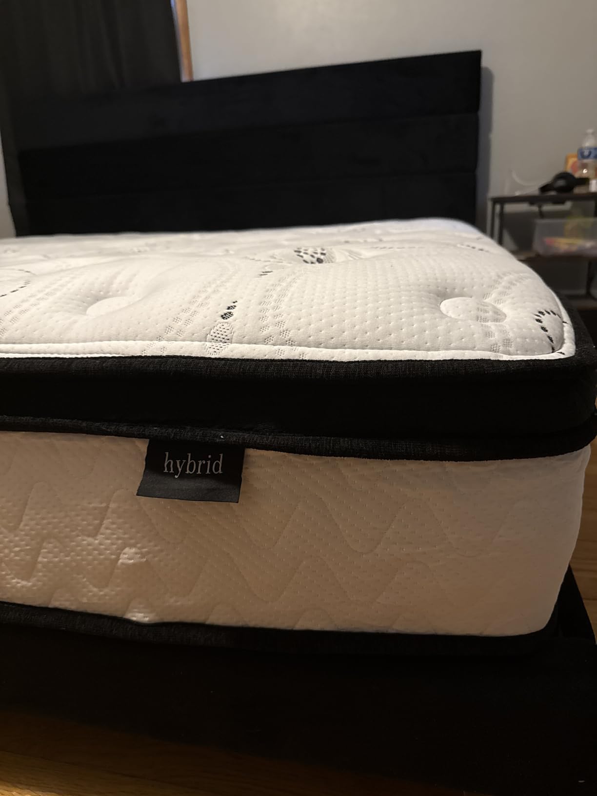 Signature Design by Ashley Queen Mattress, 10 Inch Medium Firm Hybrid customer photo 1
