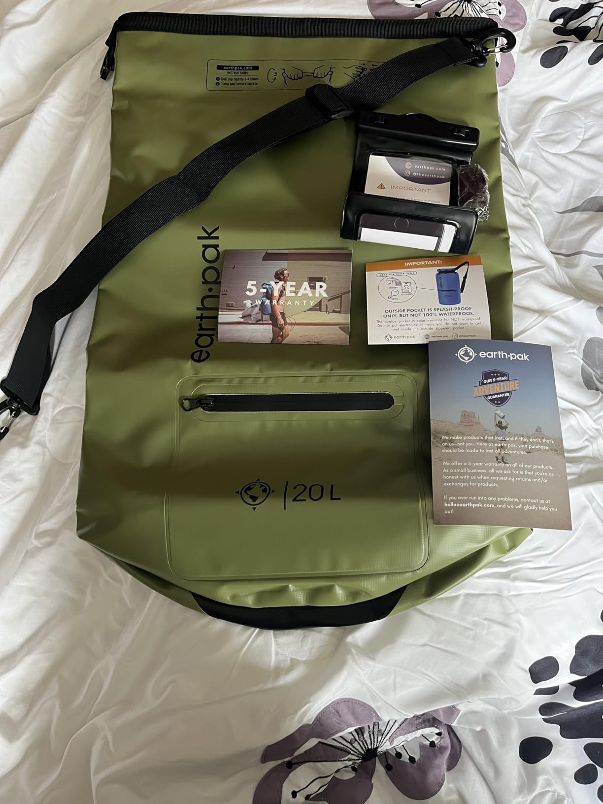 Earth Pak Waterproof Dry Bag with Zippered Pocket - Waterproof Dry Bag Backpack Keeps Gear Dry customer photo 1