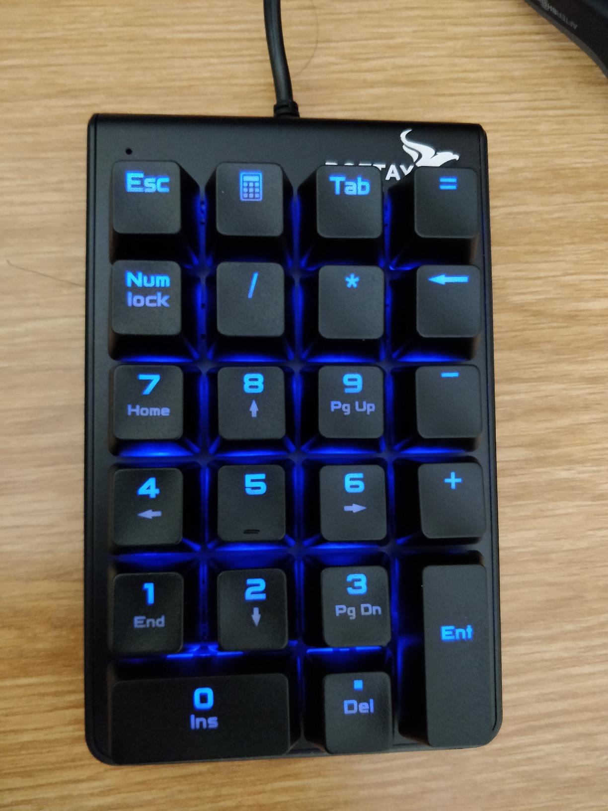 Mechanical Numeric Keypad, 22-Key USB Numpad for Laptop with LED Backlight customer photo 1