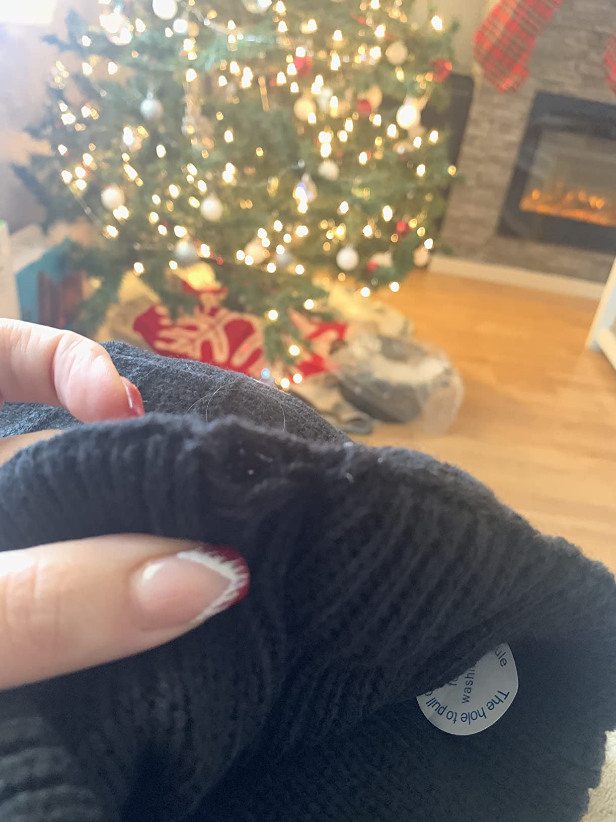 Bluetooth Beanie Hat,Unique Christmas Tech Gifts for Boyfriend Husband Him Men Women Teen Boys Girls Teenage Coworker Stocking Stuffers Secret Santa Best Friend Birthday Gifts customer photo 1