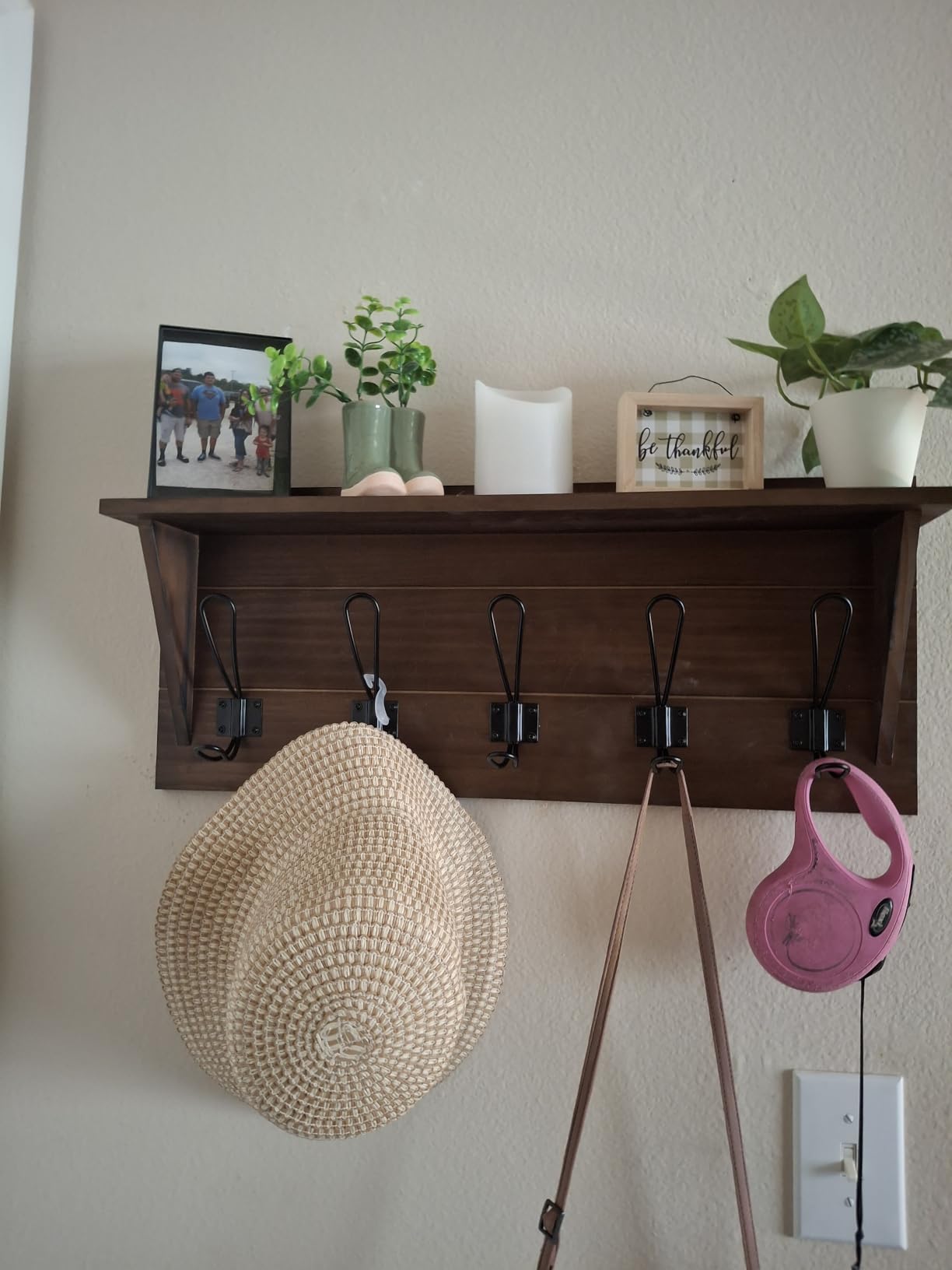 HBCY Creations Rustic Brown Solid Wood Wall Mounted Coat Rack with Shelf, 5 Hooks, 24